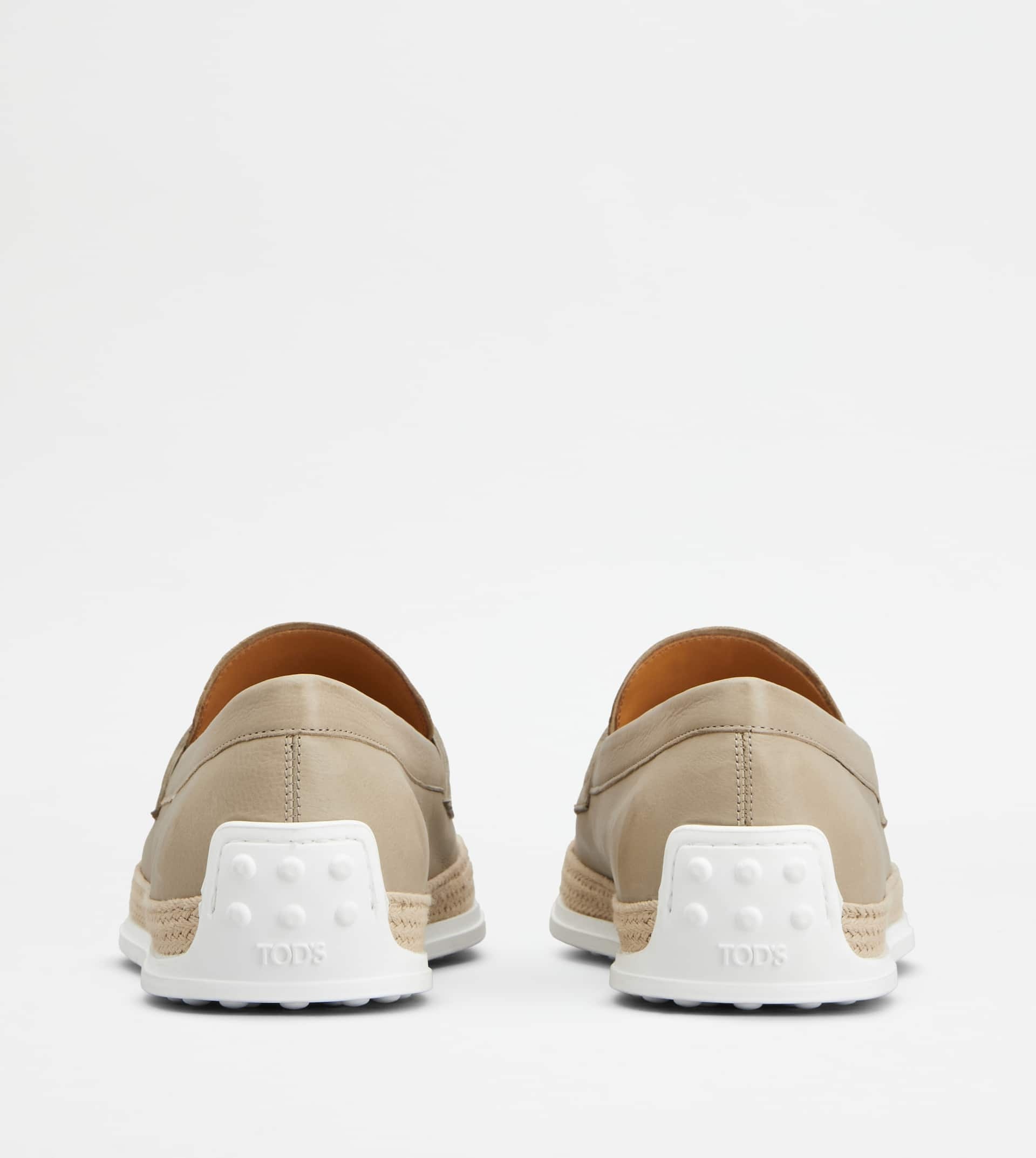 LOAFERS IN LEATHER - BEIGE - 3