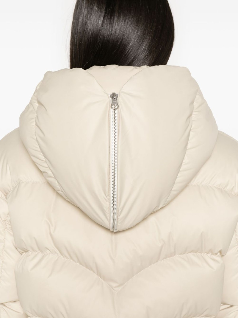 Hug puffer jacket 5