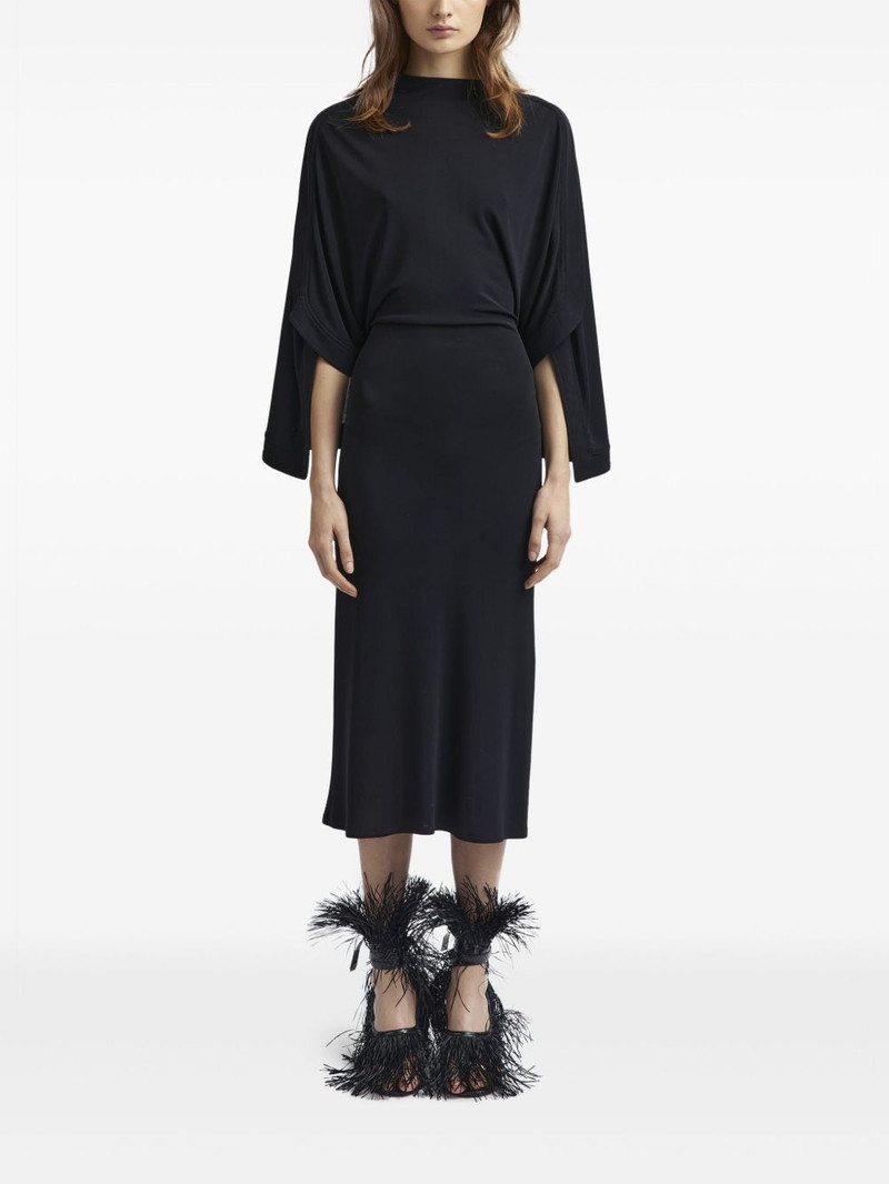 16ARLINGTON Catius maxi dress outlook