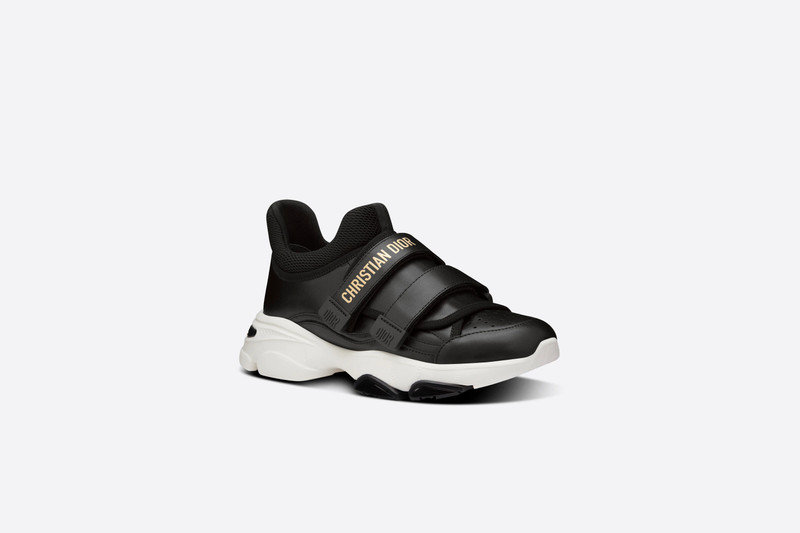 Dior D-Wander Sneaker outlook