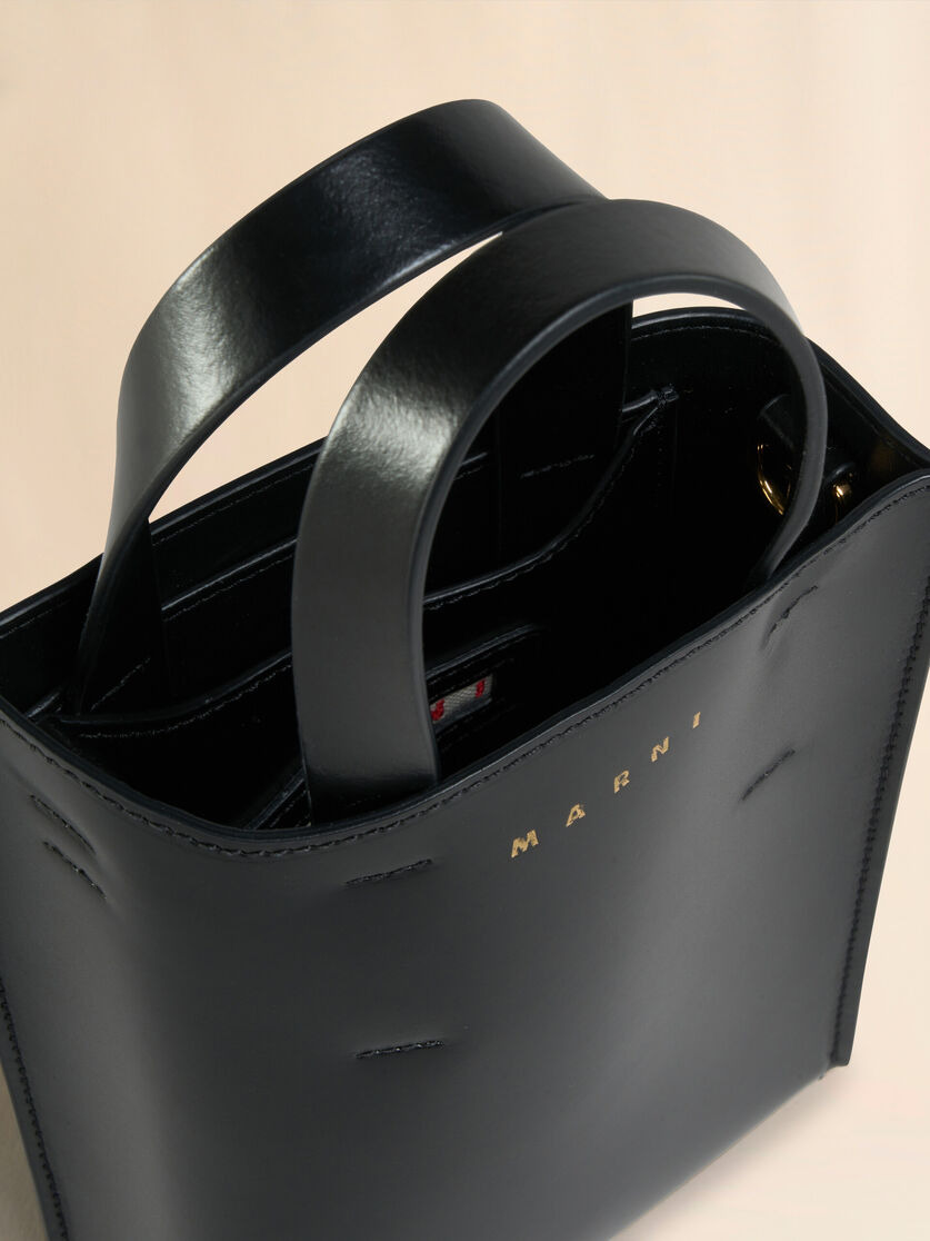 MUSEO NANO BAG IN BLACK LEATHER - 4