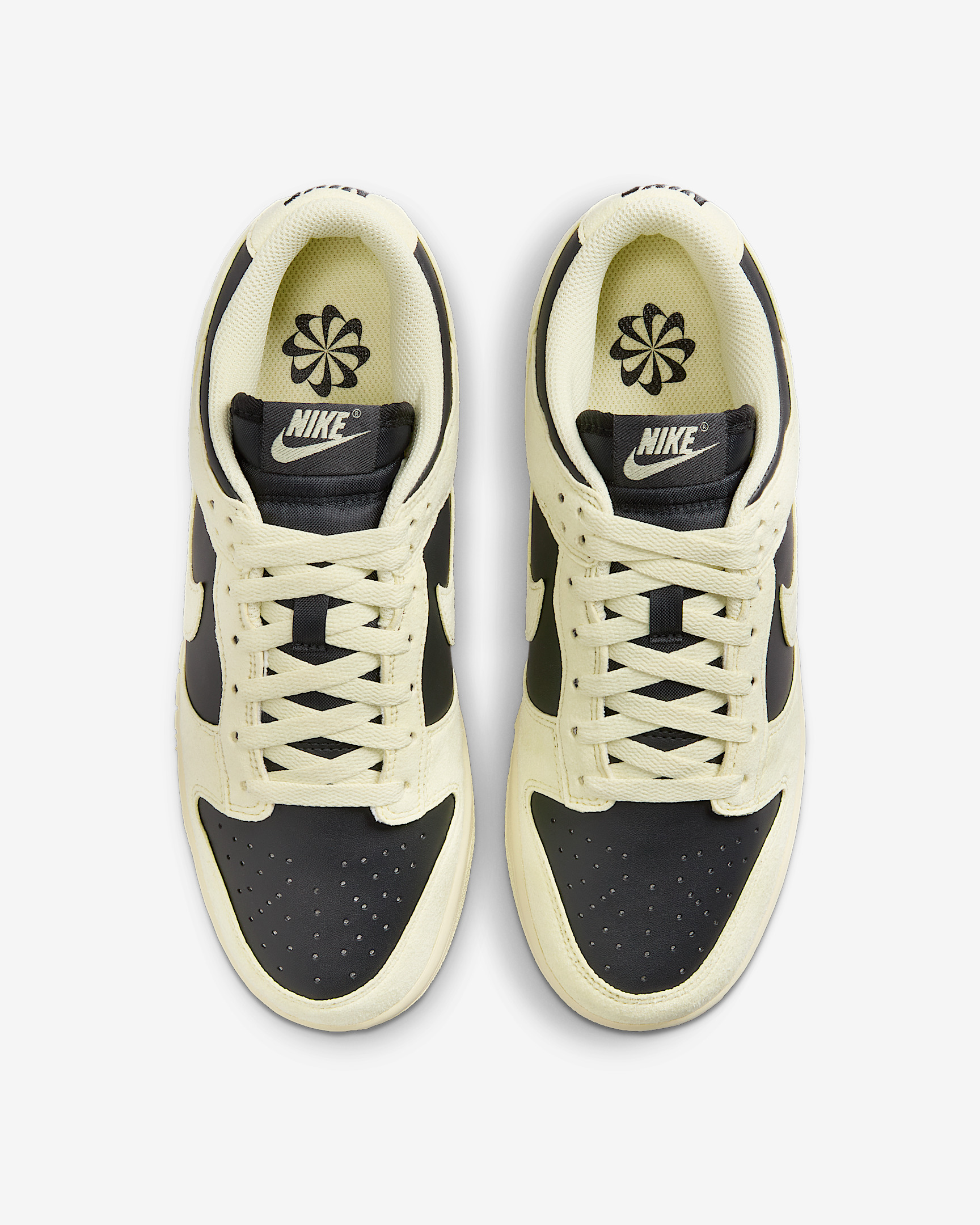 Nike Dunk Low Women's Shoes - 4