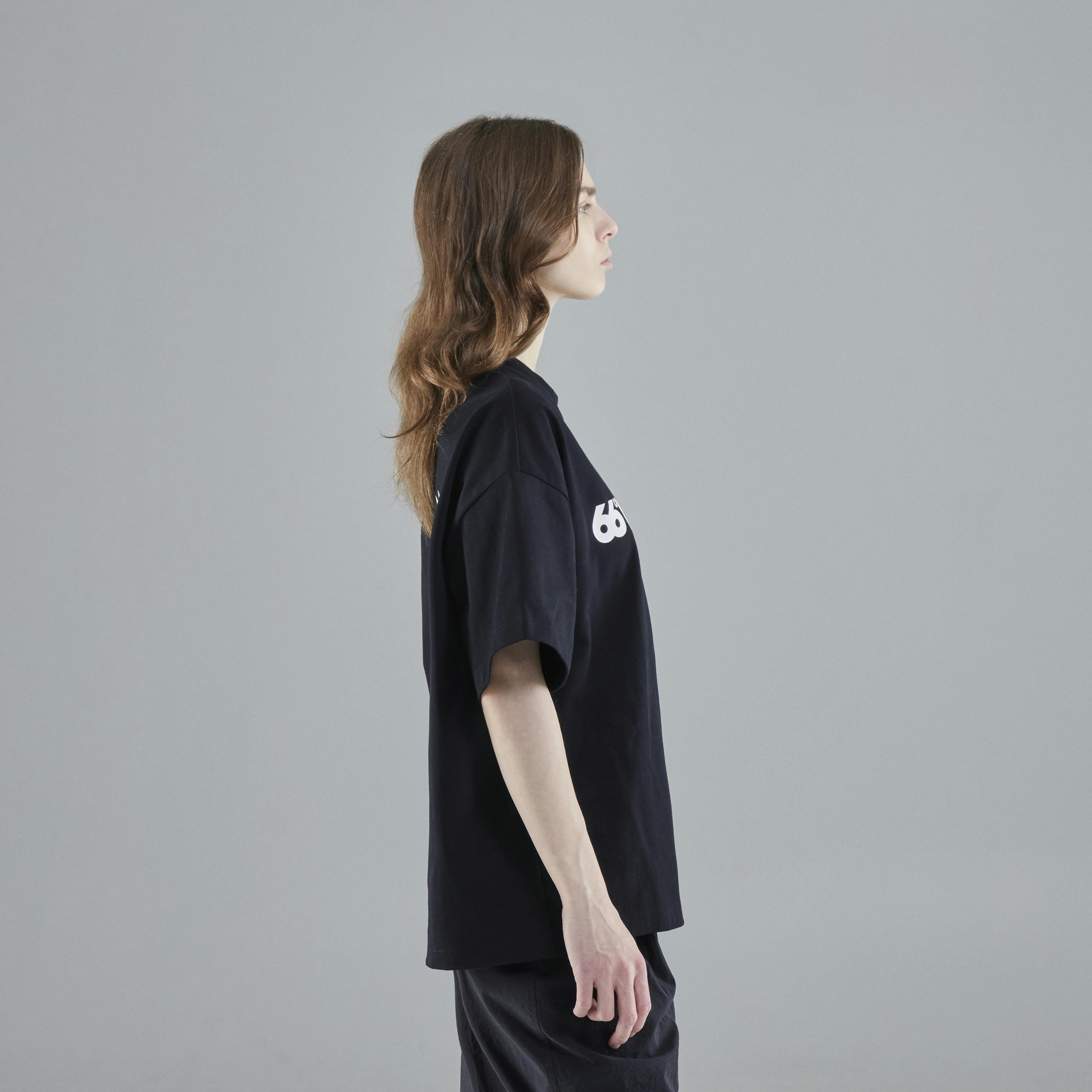 Hringbraut T-Shirt (Unisex) - 6