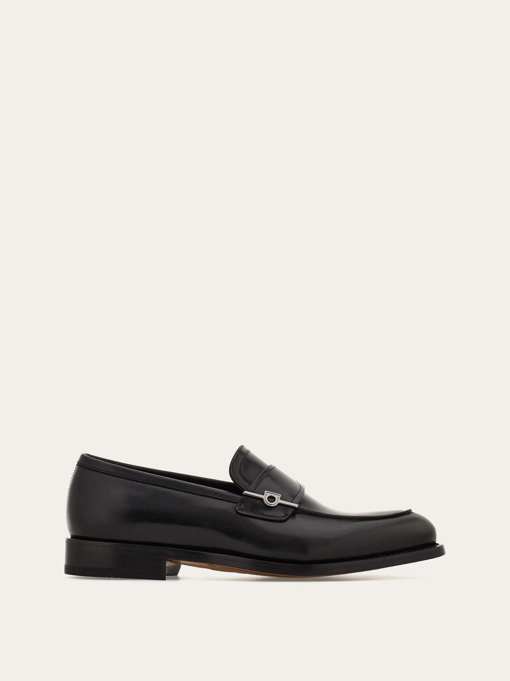 Penny loafer with Gancini ornament - 1
