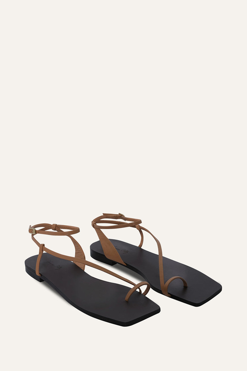 Johanna Ortiz Flamenco Echoes sandal outlook