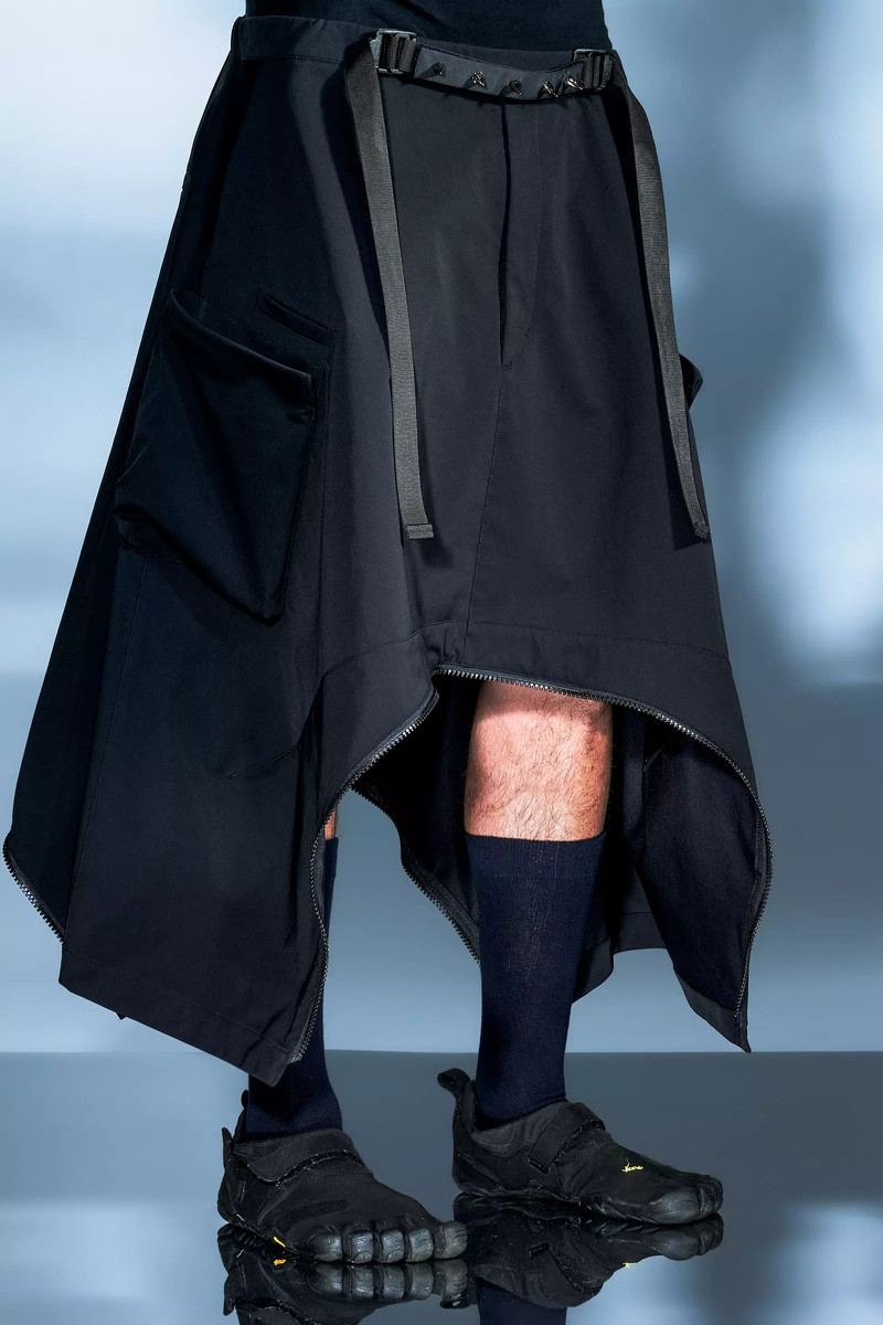 パンツ ACRONYM SK30-DS Cargo Skirt M SK30-M | ACRONYM®