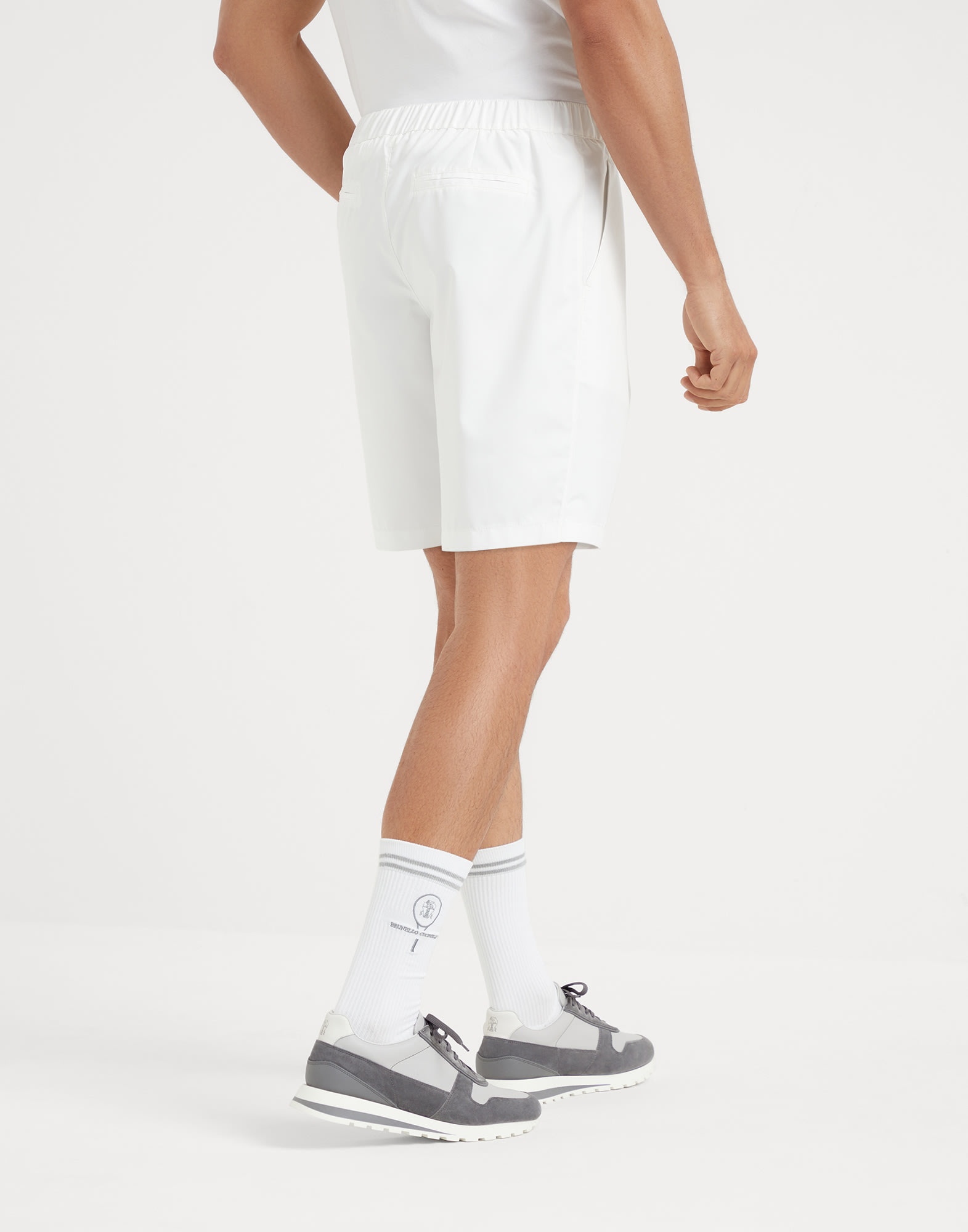 Nylon pleated Bermuda shorts with tabbed waistband and tennis badge - 2