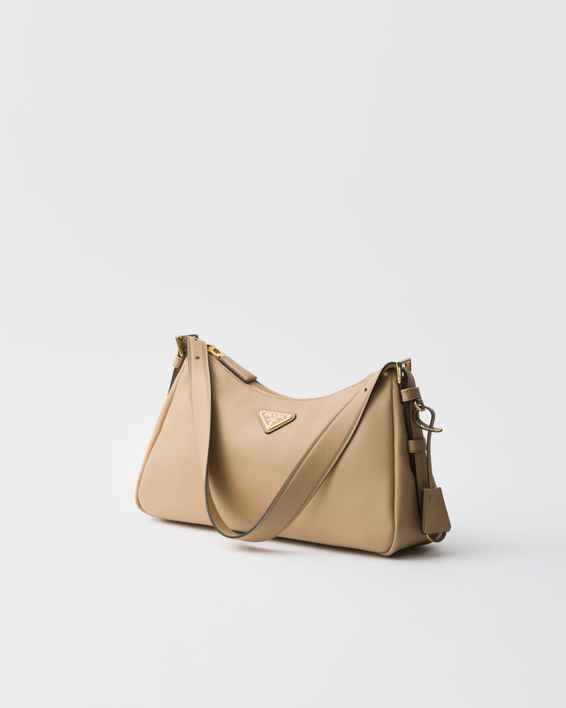 【PRADA】最新作 お買得★Aimee medium レザー ショルダー Prada Prada Aimée medium leather shoulder bag | REVERSIBLE
