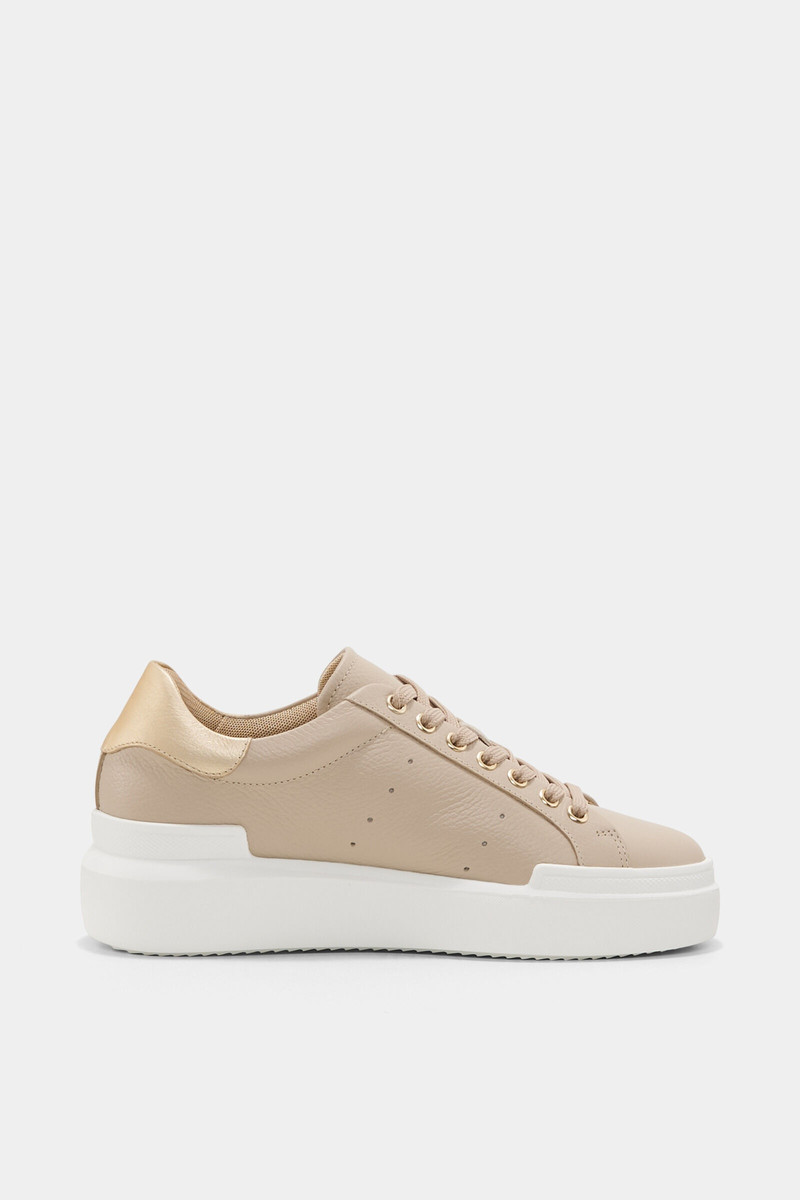 BOGNER Hollywood Sneaker in Beige/Platinum outlook