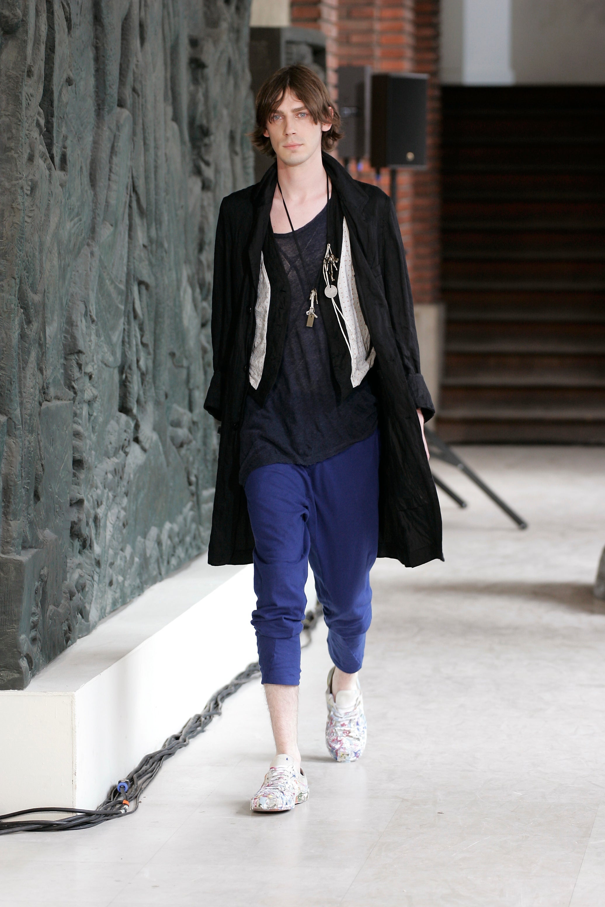 Ann Demeulemeester Spring 2006 Men’s Navy Wrinkled Coat XXS - 16