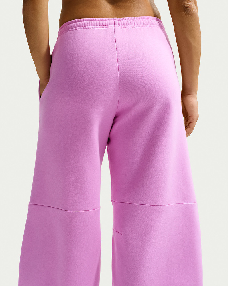 Nike Sportswear Phoenix Fleece Women's Loose Mid-Rise Barrel Pants 3