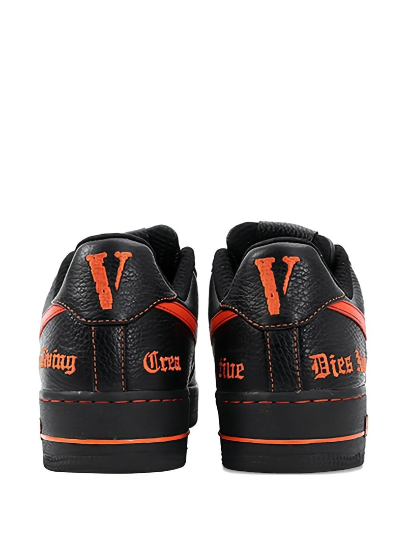 Nike x VLONE 에어 포스 1 스니커 outlook