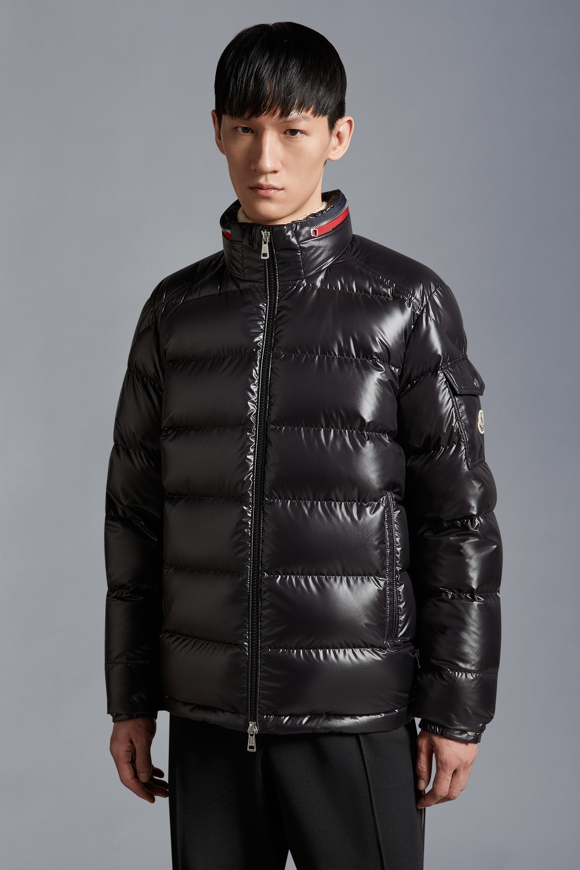 ジャケット MONCLER Bernins short down jacket Moncler Besines Short Down Jacket | REVERSIBLE