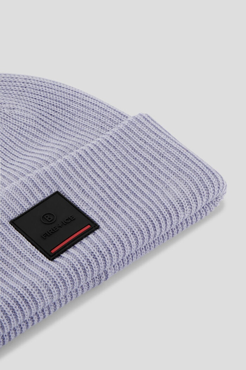 BOGNER Tarek Knitted beanie in Lilac outlook