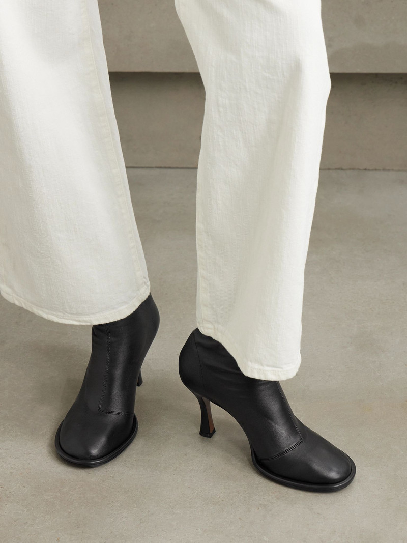 NEOUS Lea stretch-leather ankle boots Black outlook