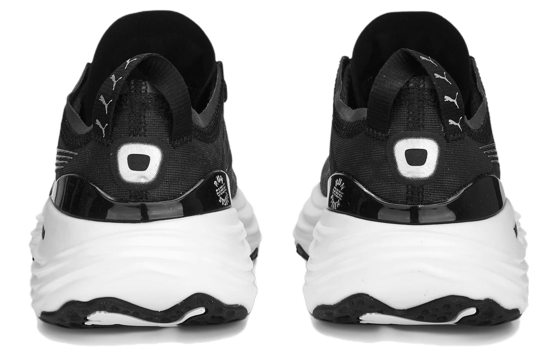 (WMNS) PUMA ForeverRun Nitro 'Black White' 377758-01 - 4