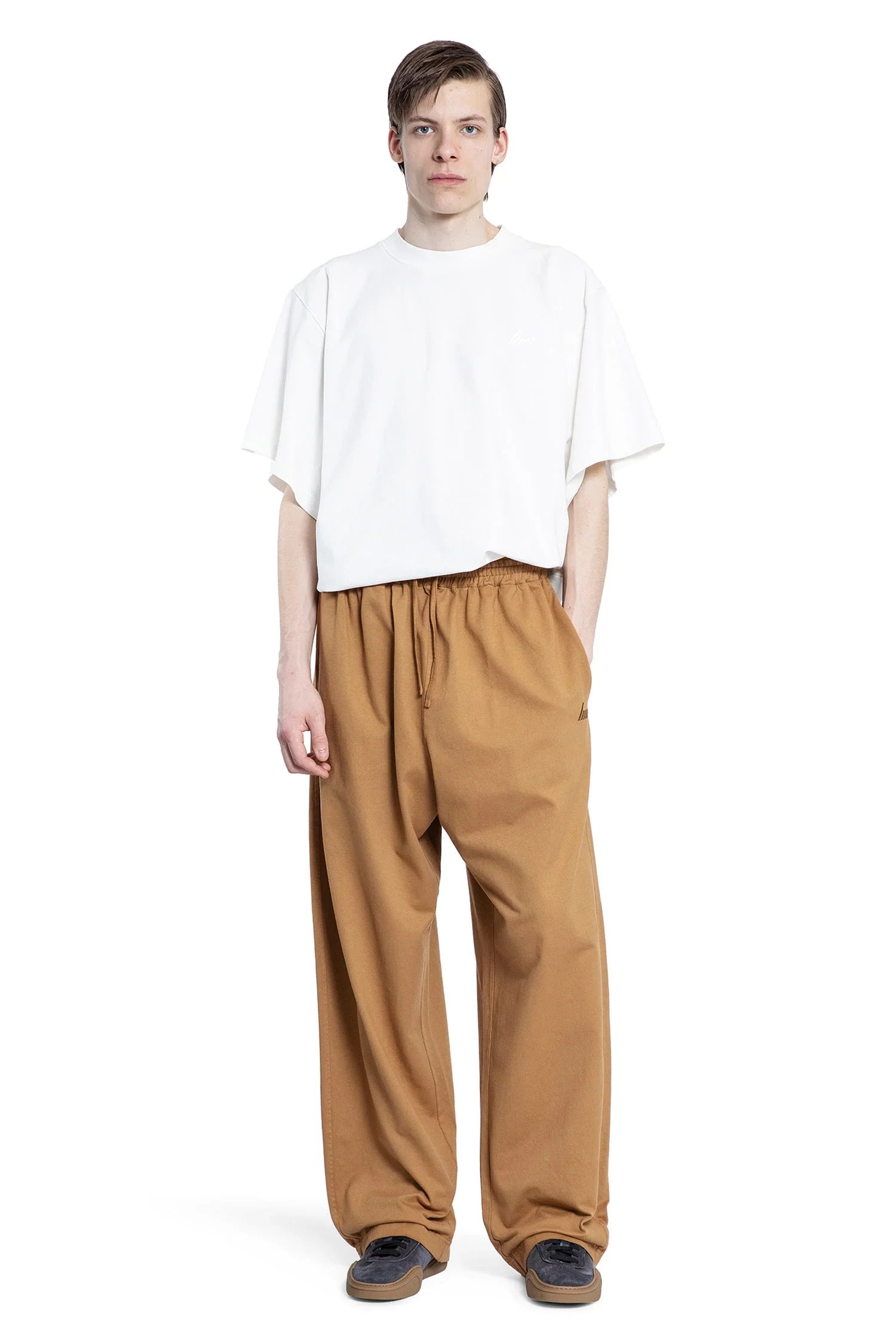 Embroidered-Logo-Oversize-T-Shirt - 4
