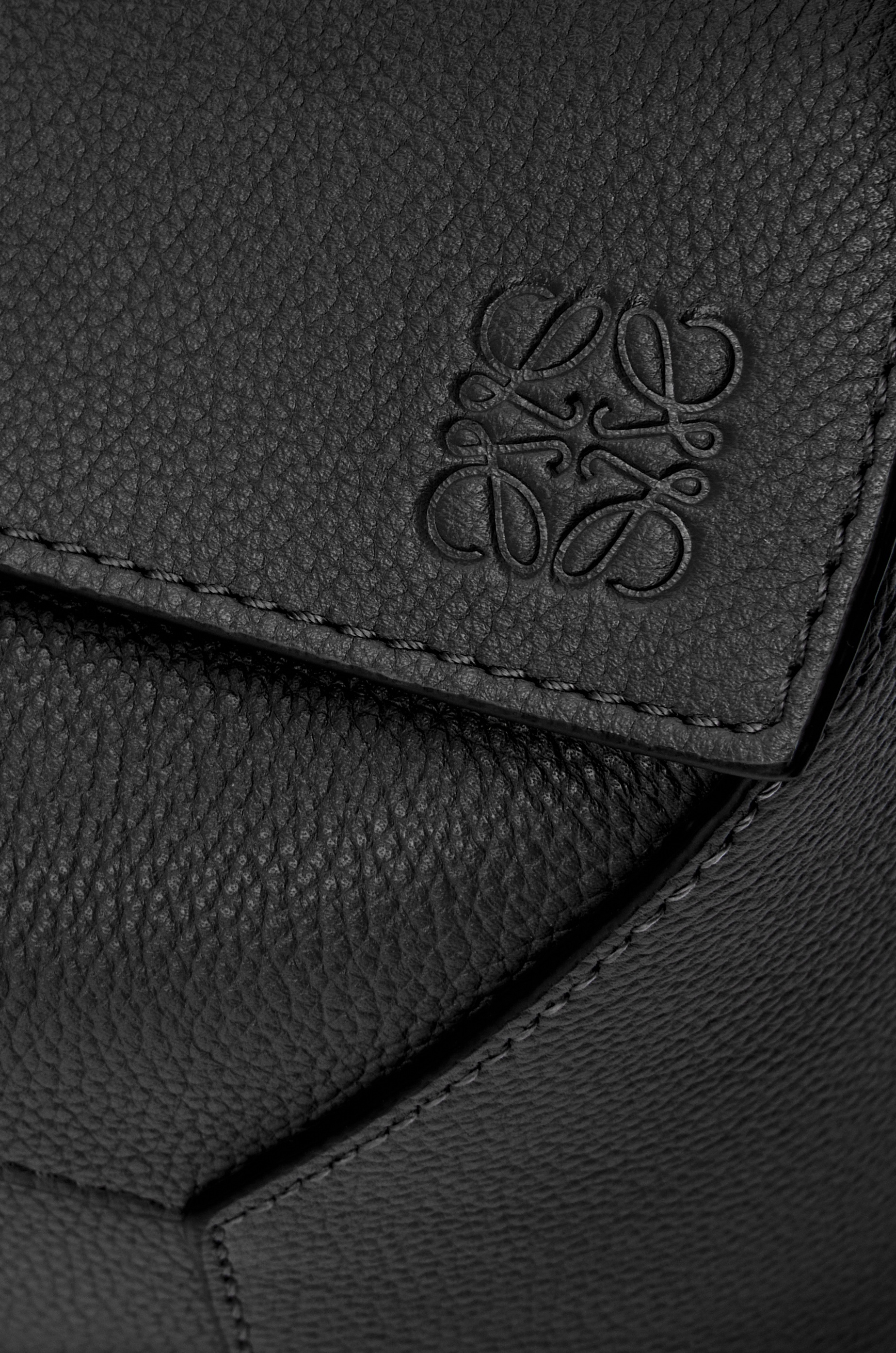Small Puzzle Edge bag in soft grained calfskin - 10