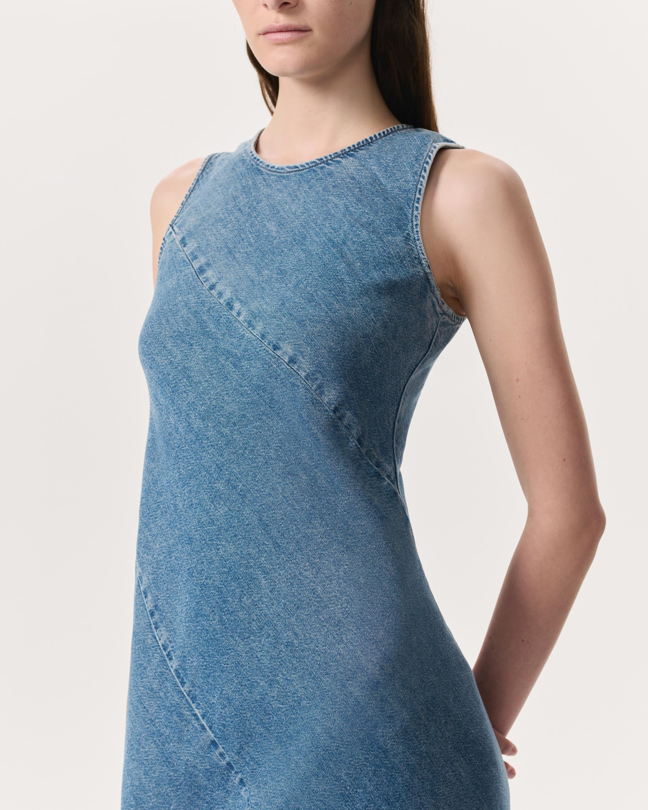 Ultra Featherweight Lisbon Denim Dress
Ultra Featherweight Denim - 2
