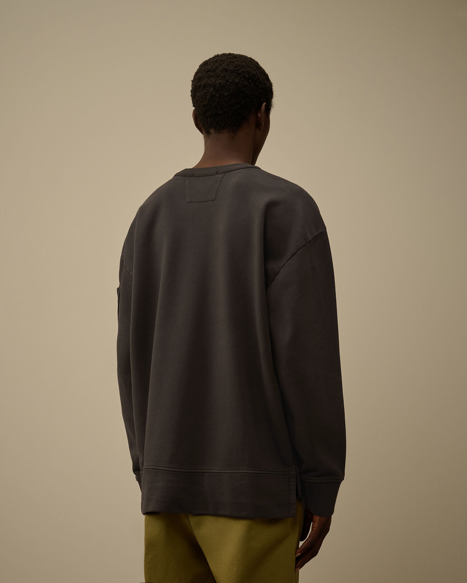 Brushed and Emerized Diagonal Fleece Boxy Crewneck Sweatshirt - 4