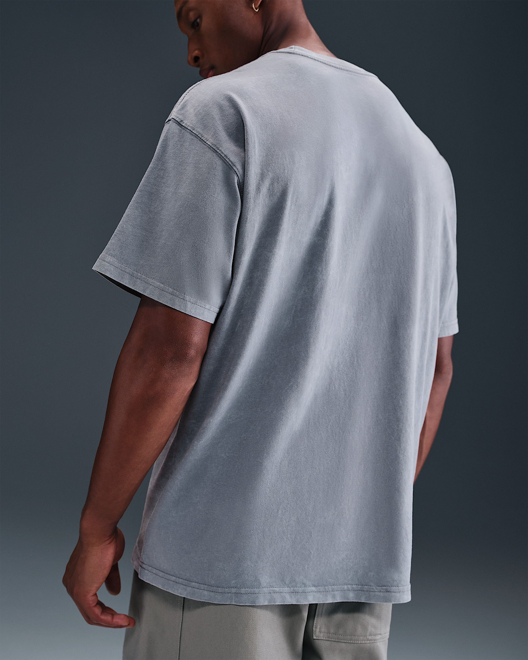 Nike Men's Max90 Basketball T-Shirt - 2