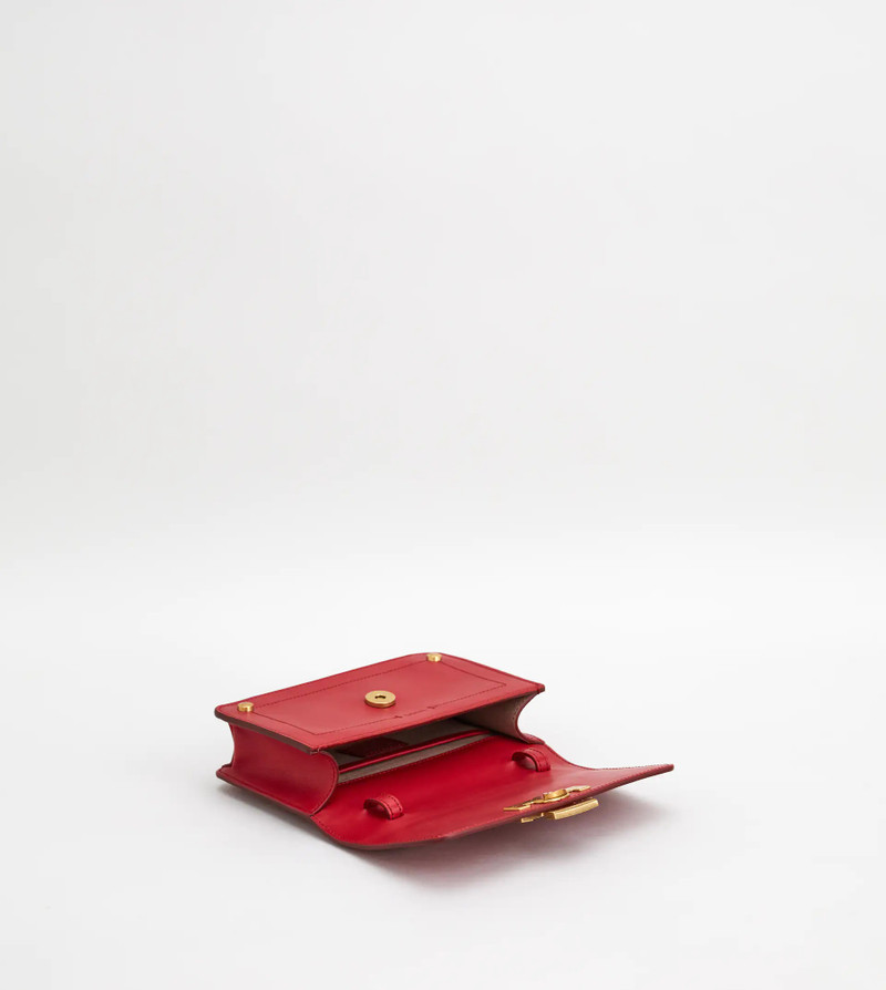 LEATHER T TIMELESS BELT BAG MICRO - VALENTINE'S DAY EDITION - RED 4