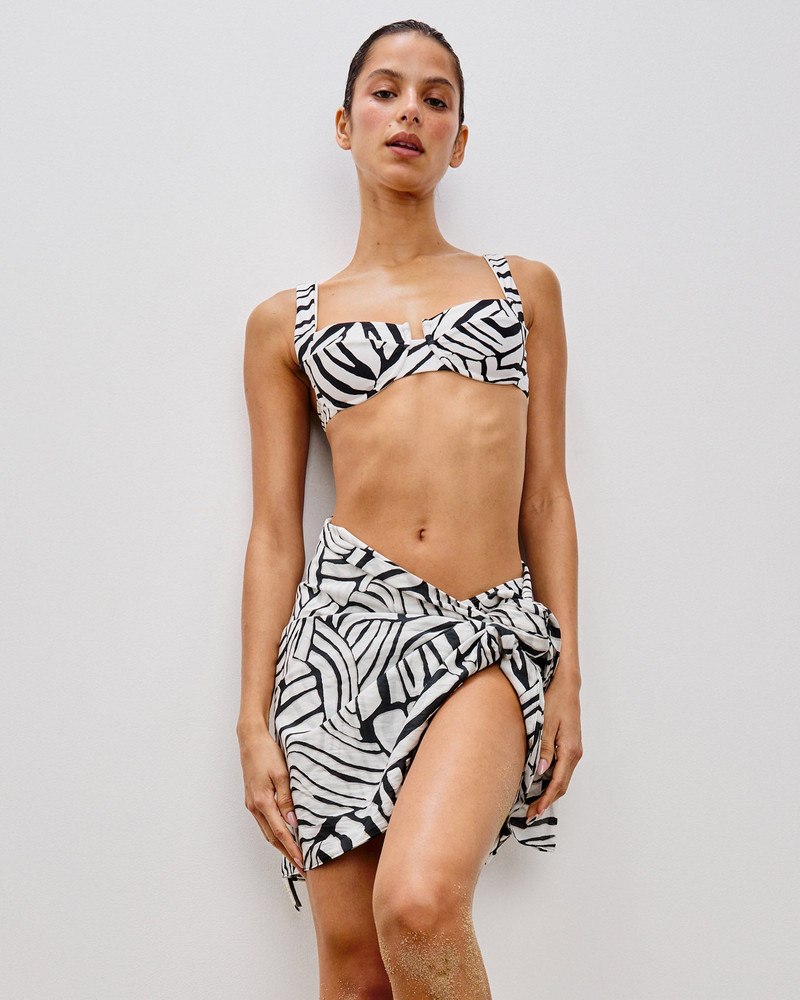 Matea Pareo Sarong 1