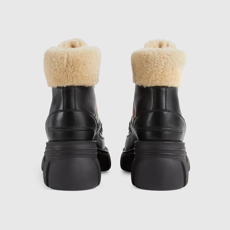 Women's ankle boot with stripe 4