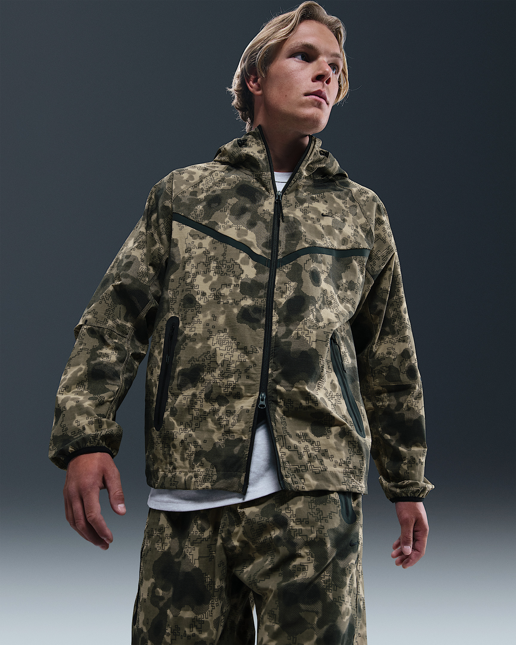 Nike Tech Men's Dri-FIT Woven Camo Windrunner Oversized Jacket - 3