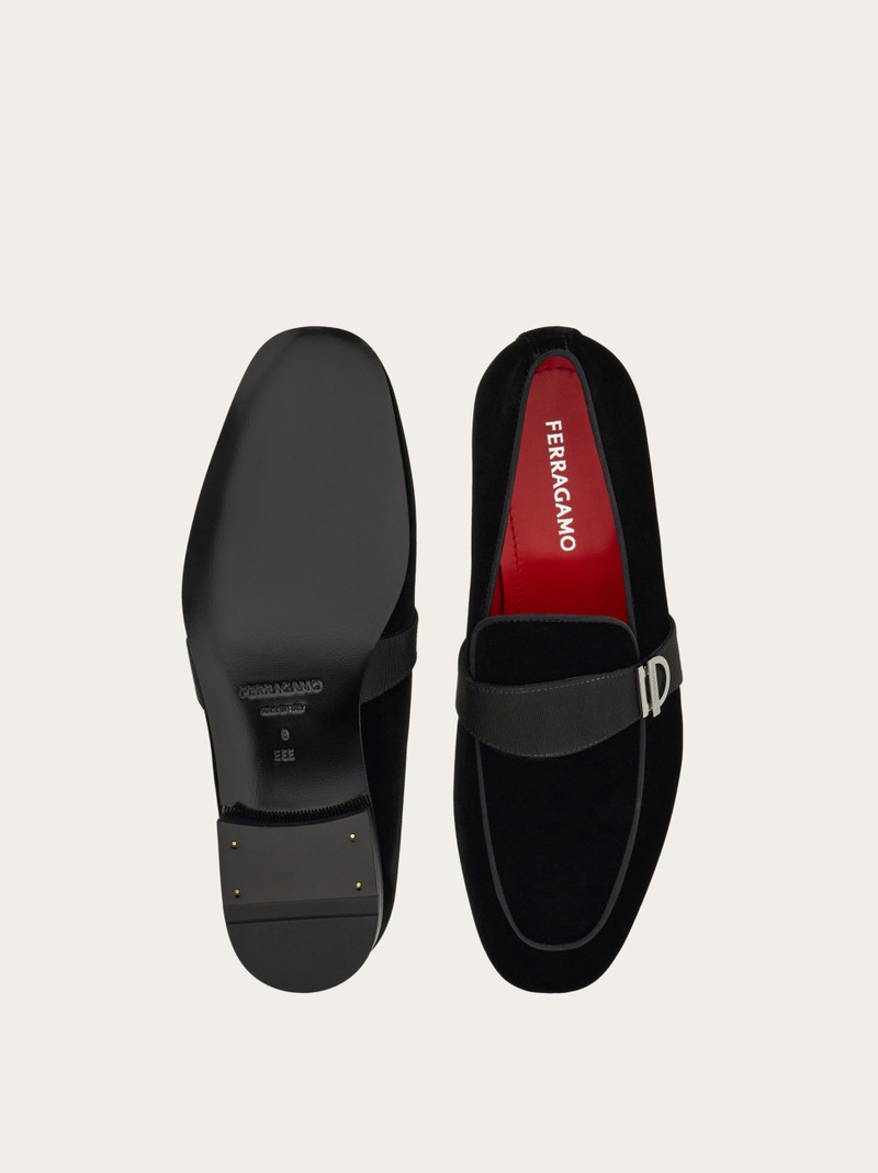 Loafer with Gancini detail 5