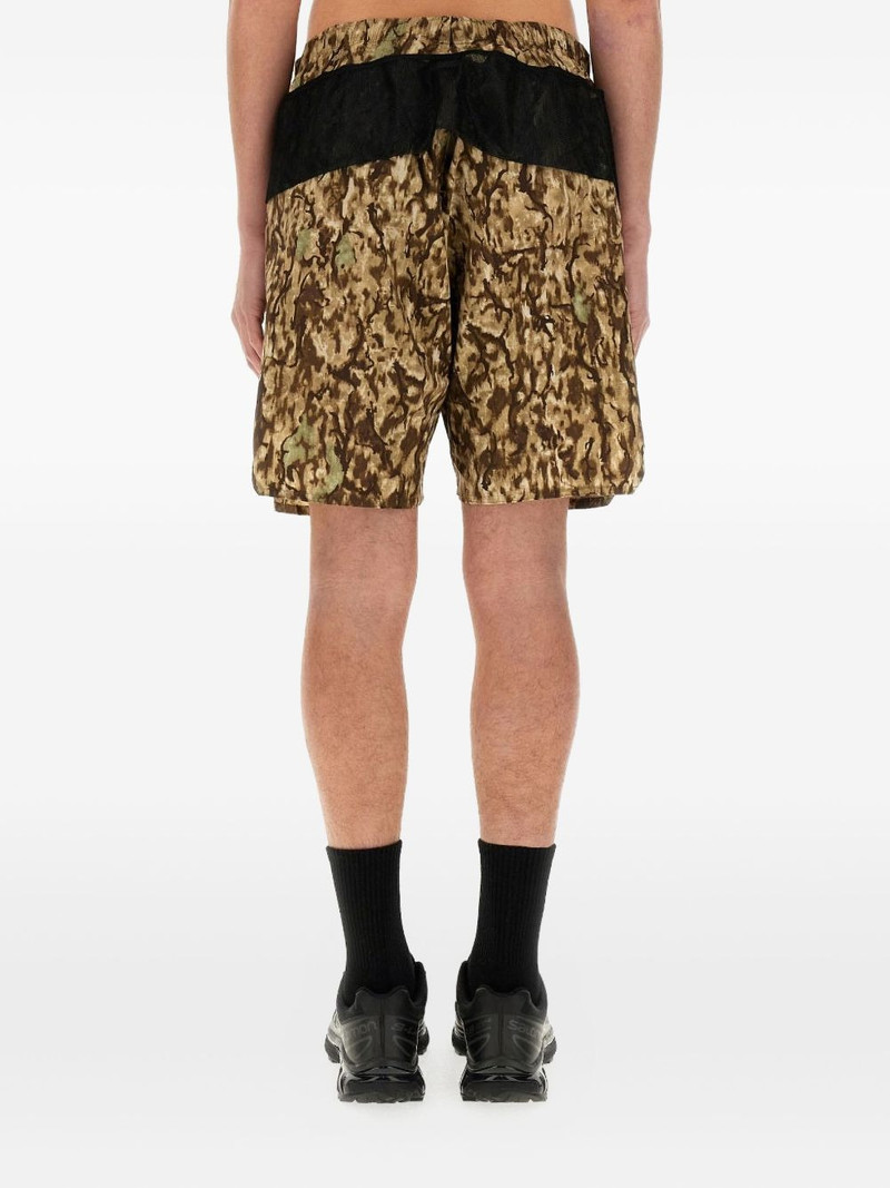camouflage-print shorts 4