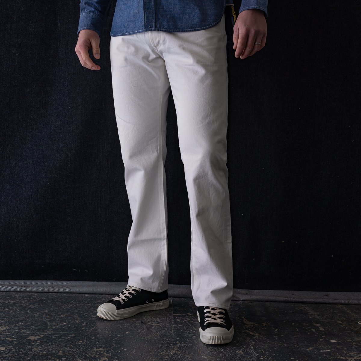 IH-888-WT 13.5oz Denim Medium/High Rise Tapered Cut Jeans - White - 4