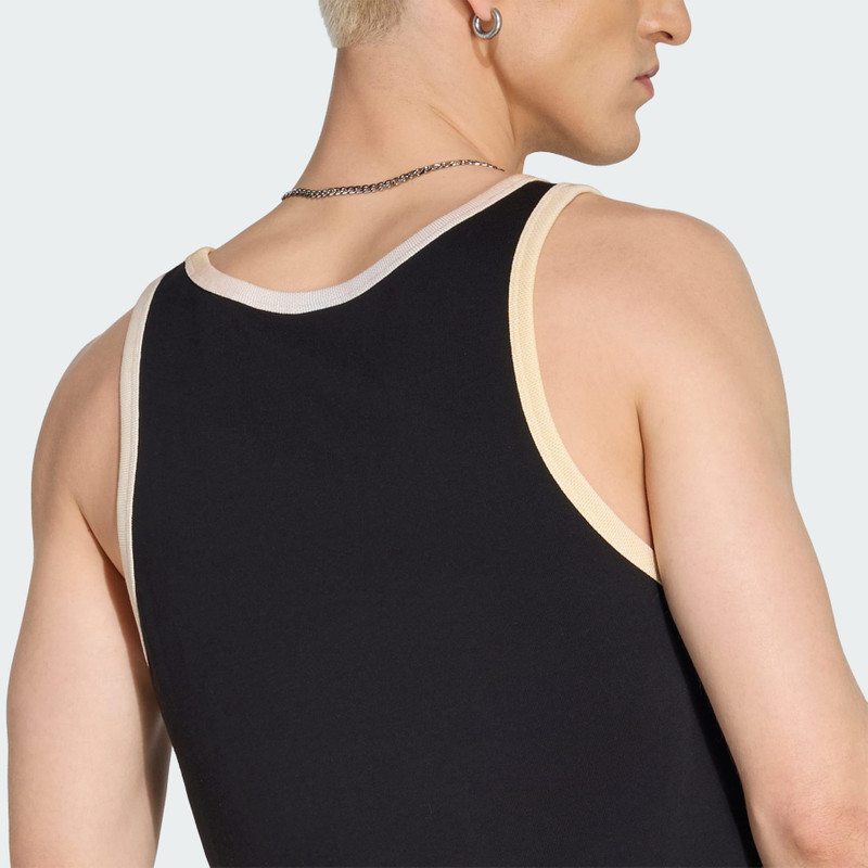 LOVE UNITES GRAPHIC TANK Top 8