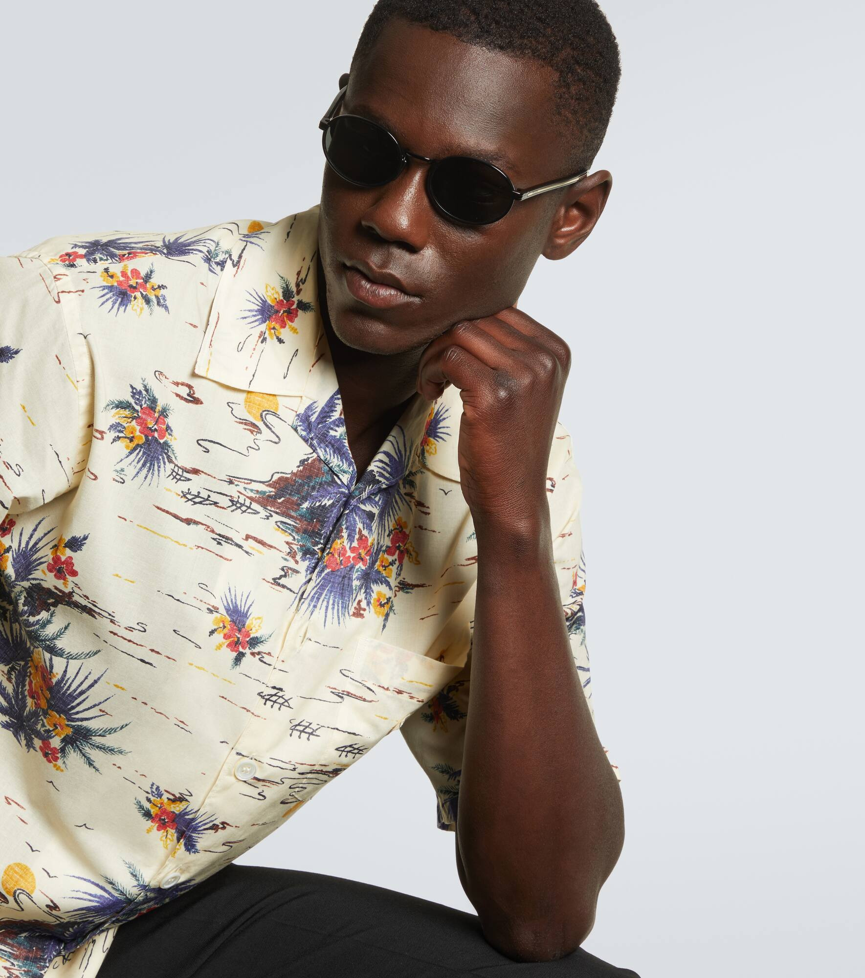 Oval sunglasses - 3