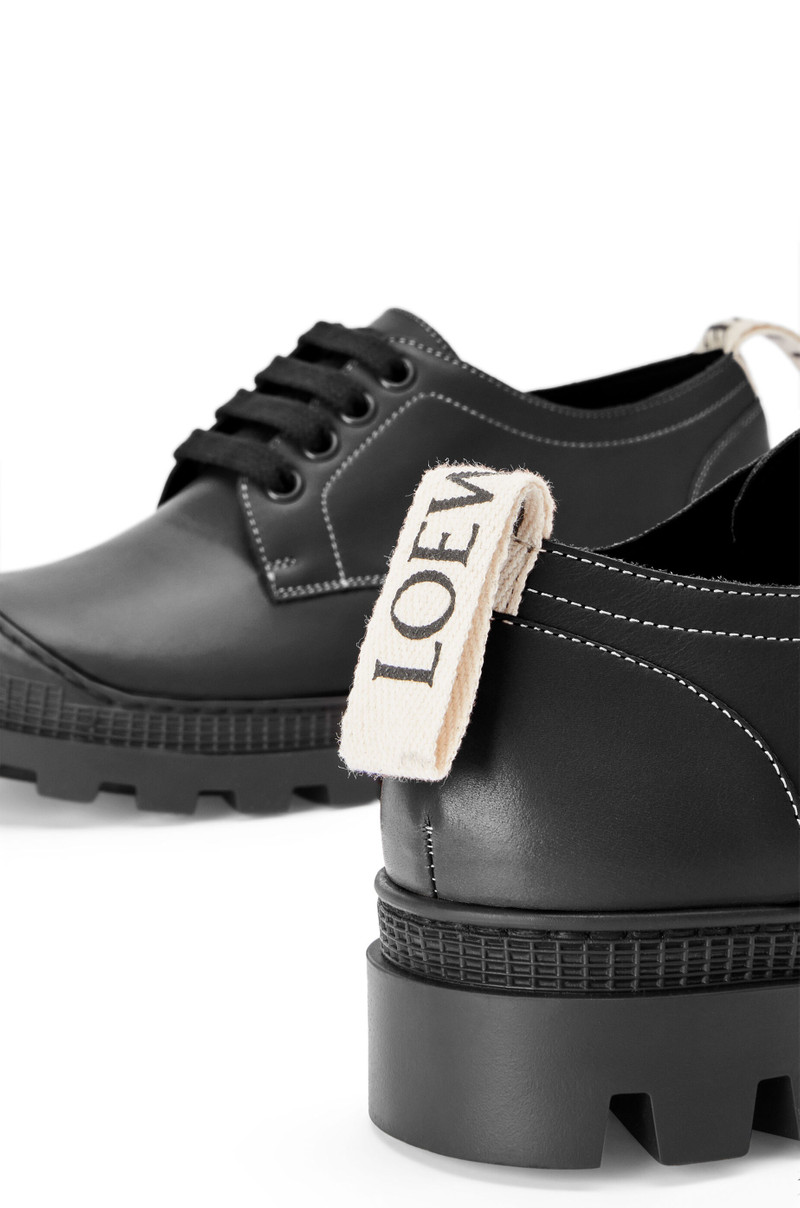 Lace up derby in calfskin 4