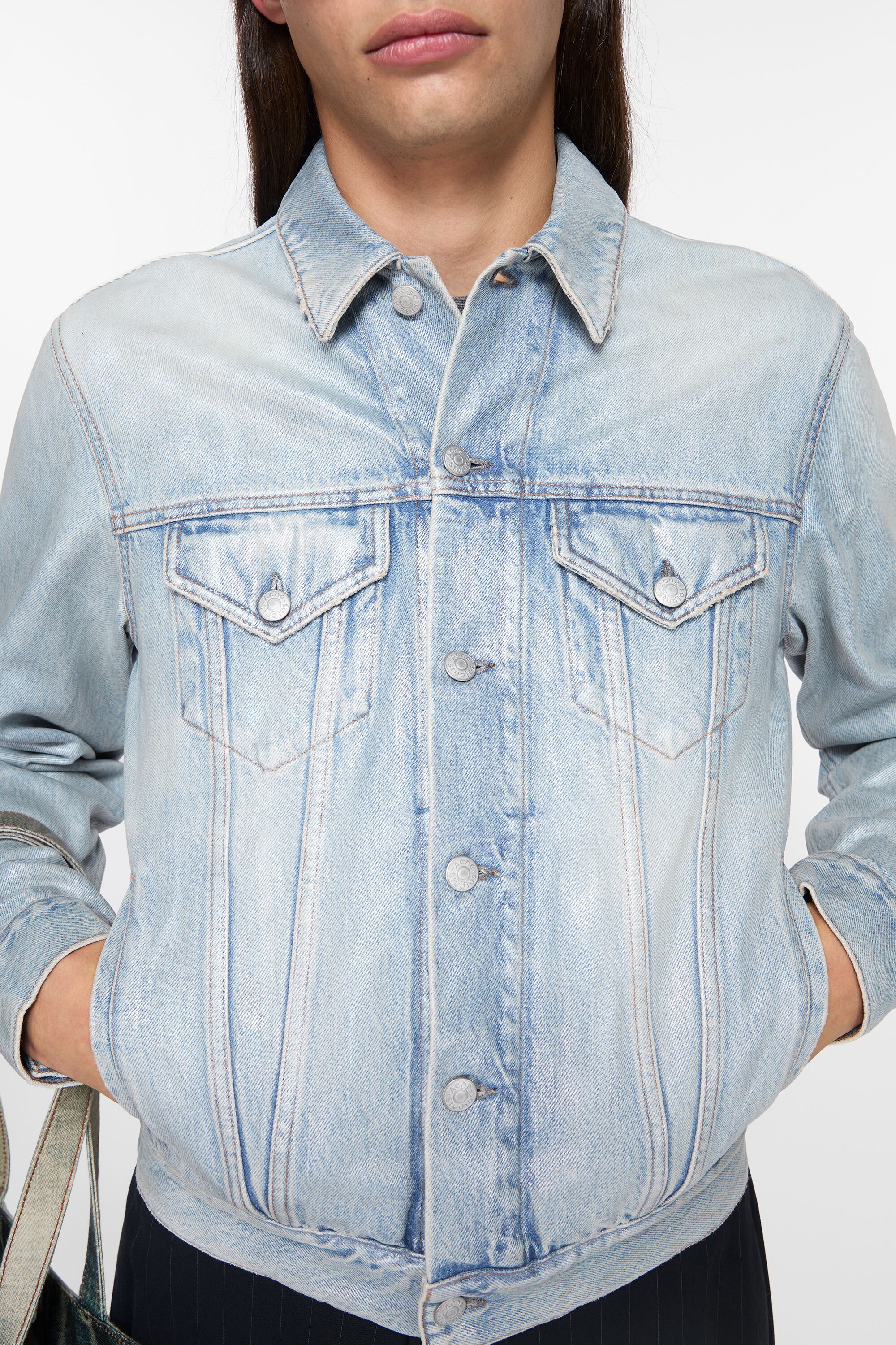 Denim jacket - Regular cropped fit - Light blue - 6