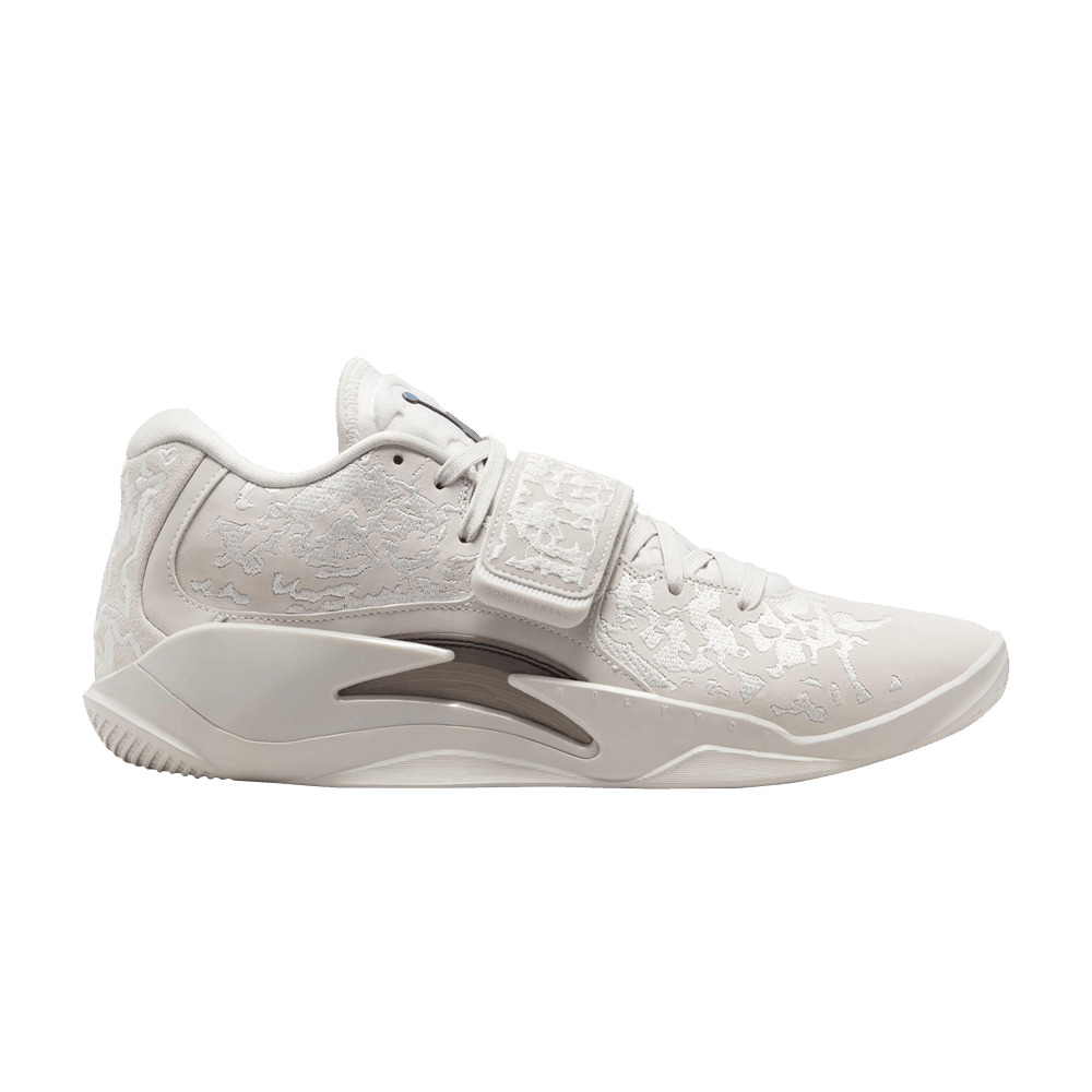 Jordan Zion 3 M.U.D. SE 'Light Bone' - 1