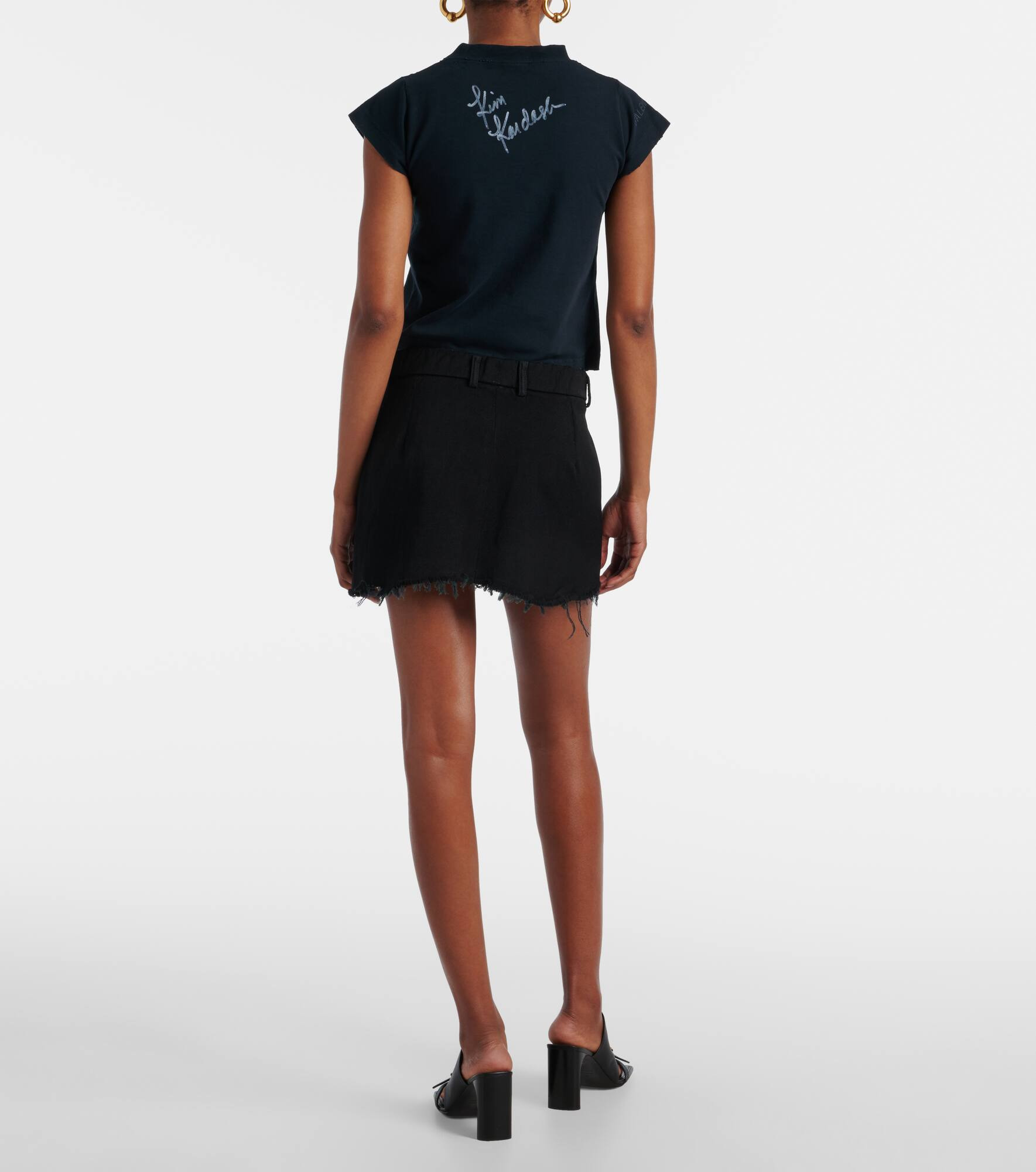 Distressed denim miniskirt - 3