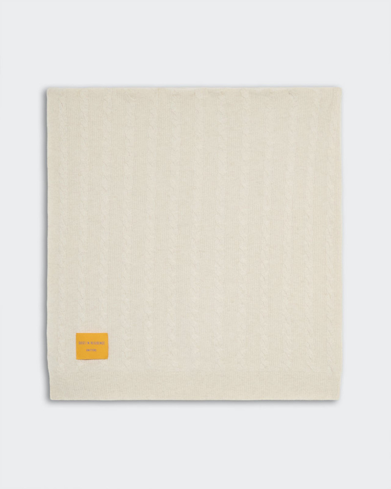 Cable Blanket 1