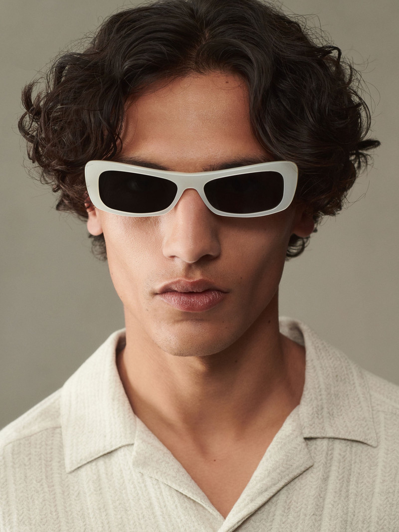 JACQUEMUS The Capri sunglasses outlook