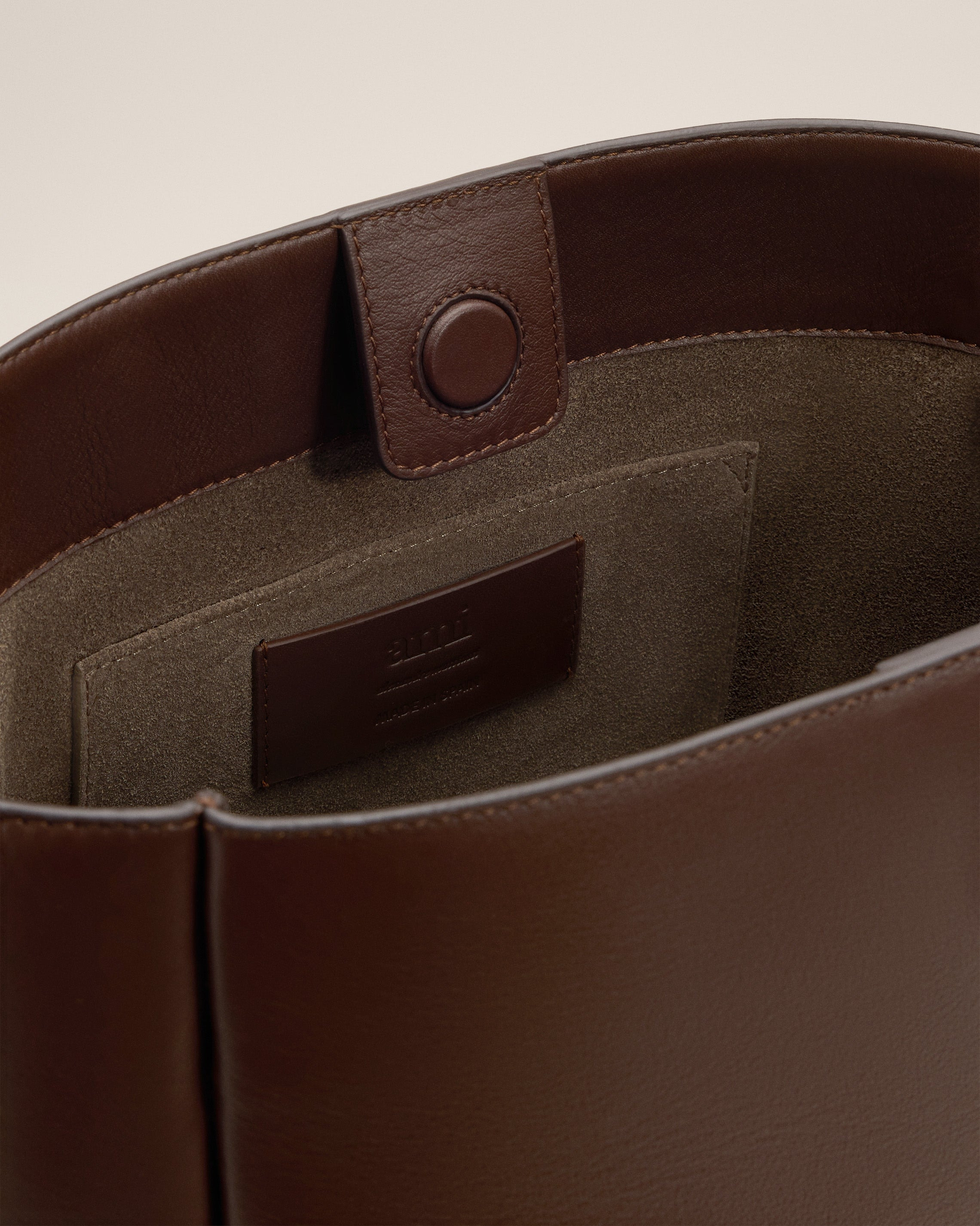 BROWN SMOOTH LEATHER CARROUSEL BUCKET BAG - 7