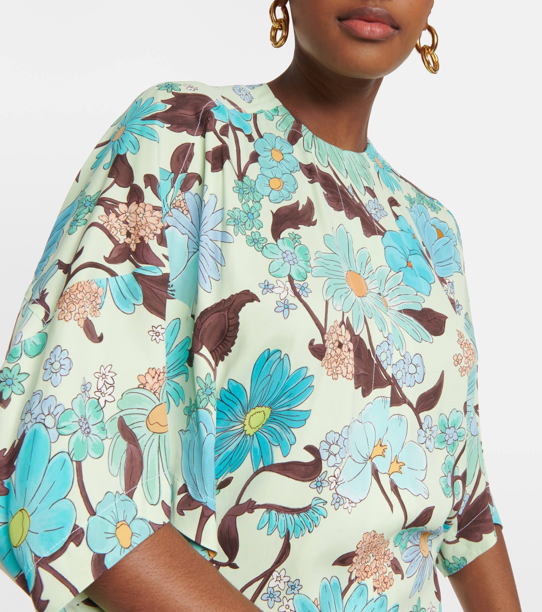Caped maxi dress - 6