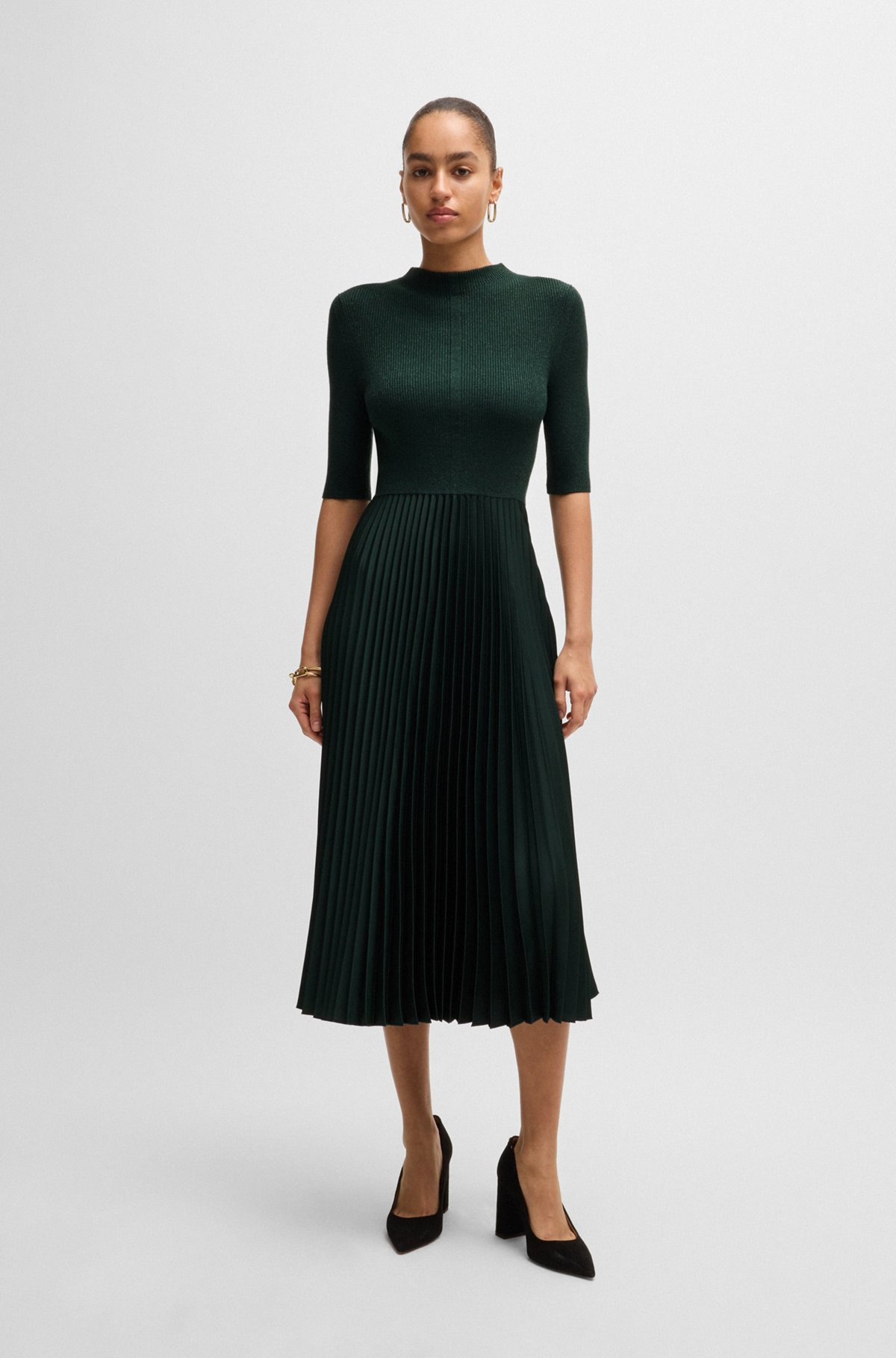 CROPPED-SLEEVE DRESS WITH PLISSÉ SKIRT - 2