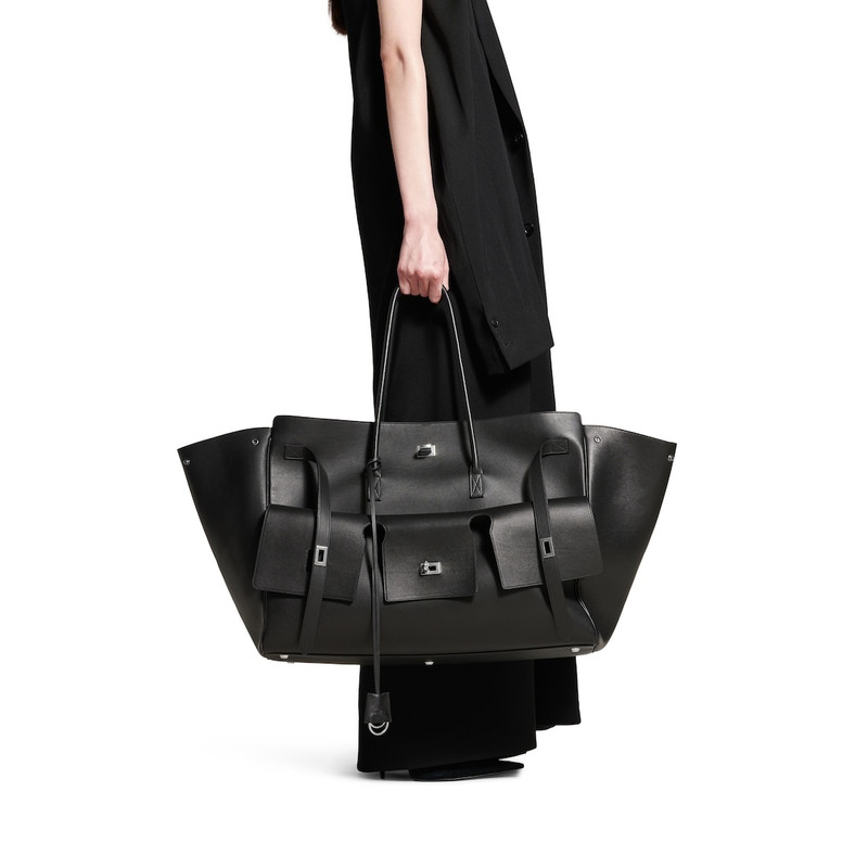 BALENCIAGA Bel Air Xl Carry All Bag in Black outlook