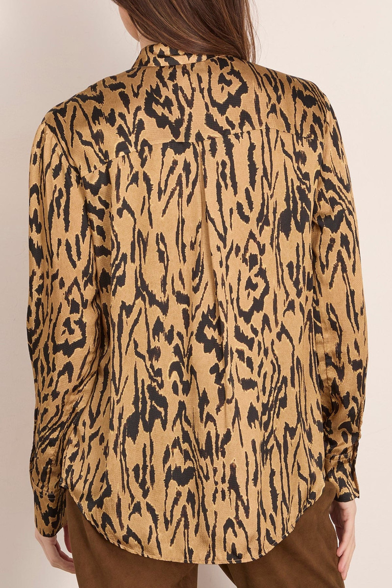 Moiree Print Satin Oversized in Honey 4
