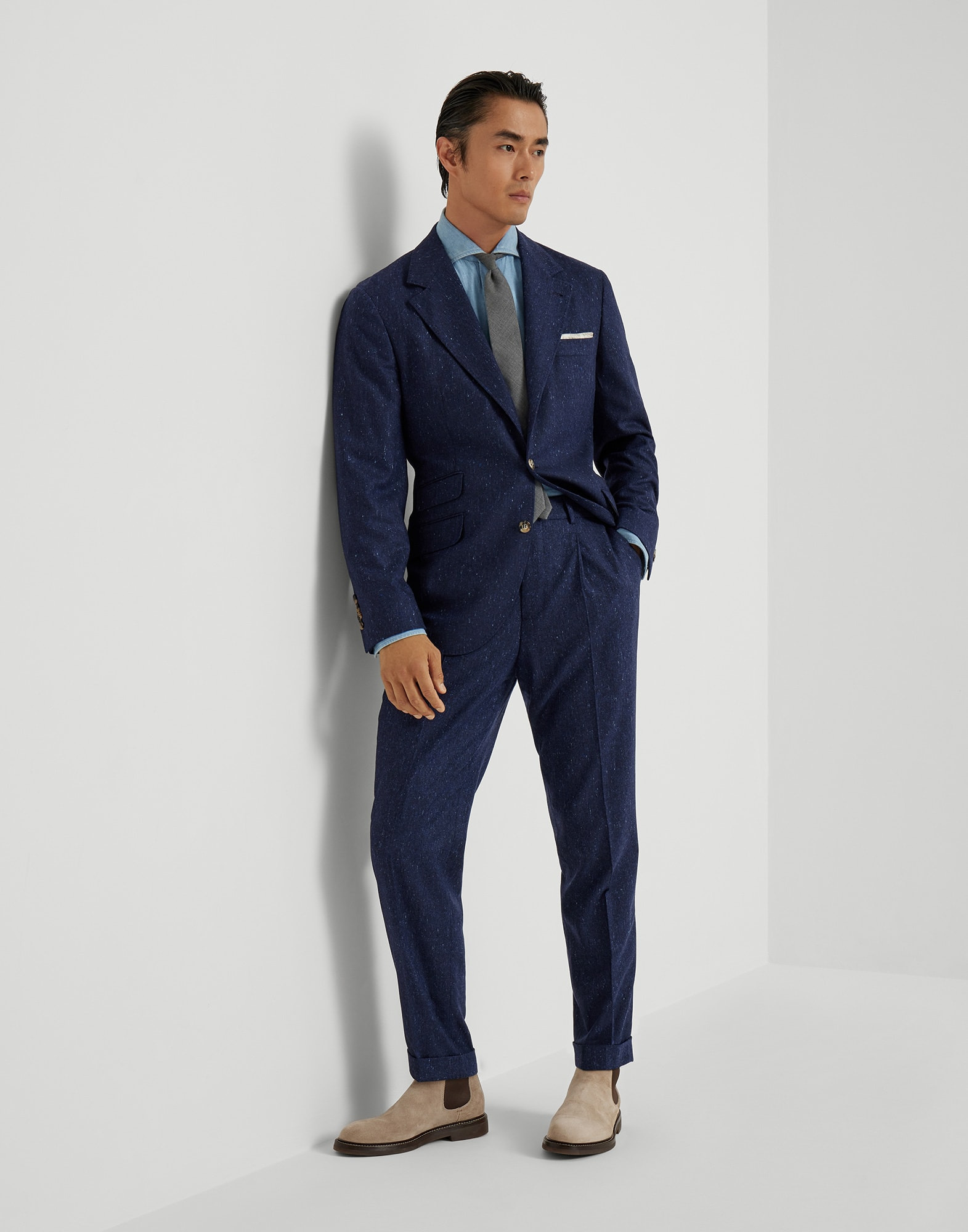 Wool and cashmere flecked grisaille leisure fit trousers with pleat - 4