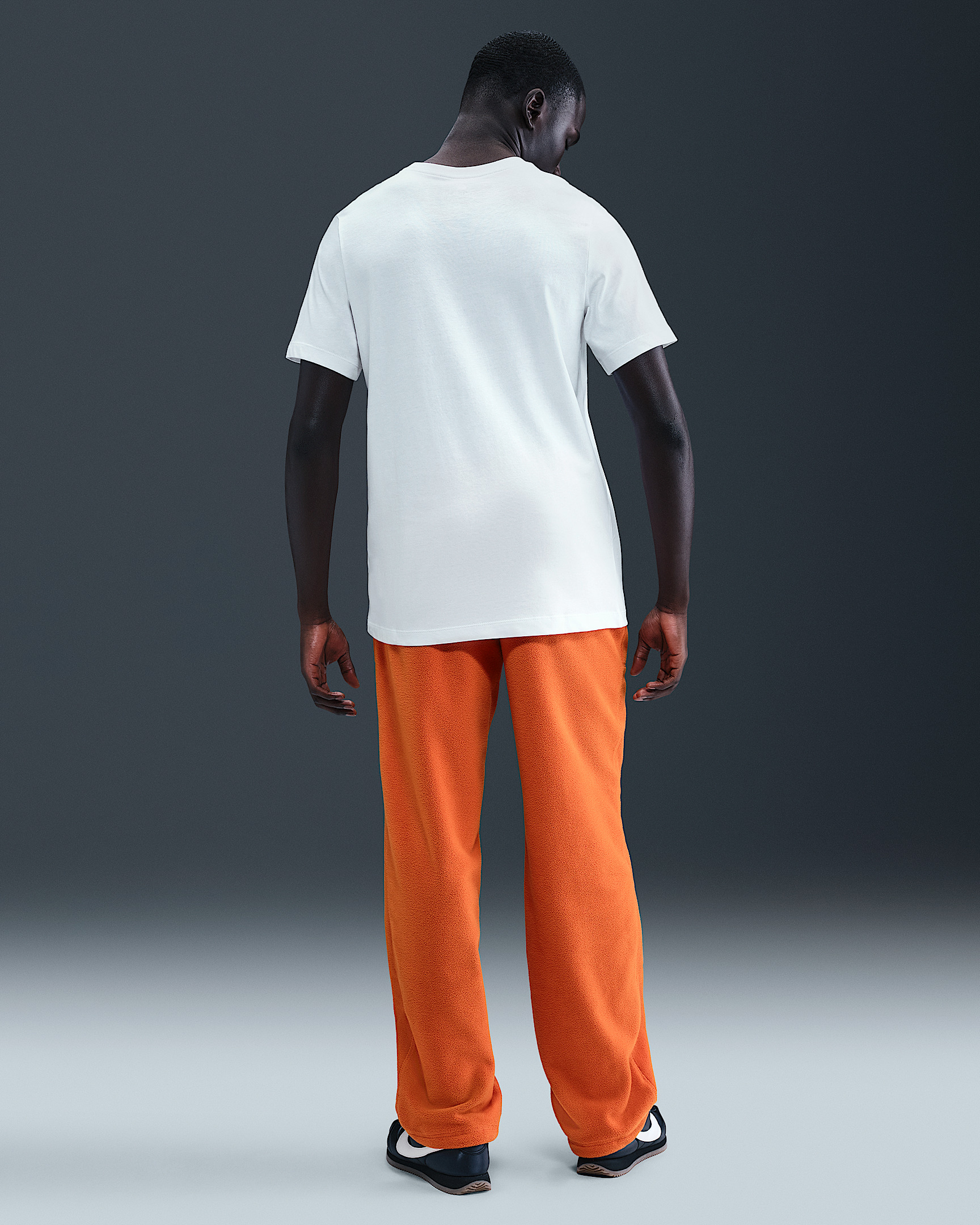 Nike Sportswear Men's T-Shirt - 5