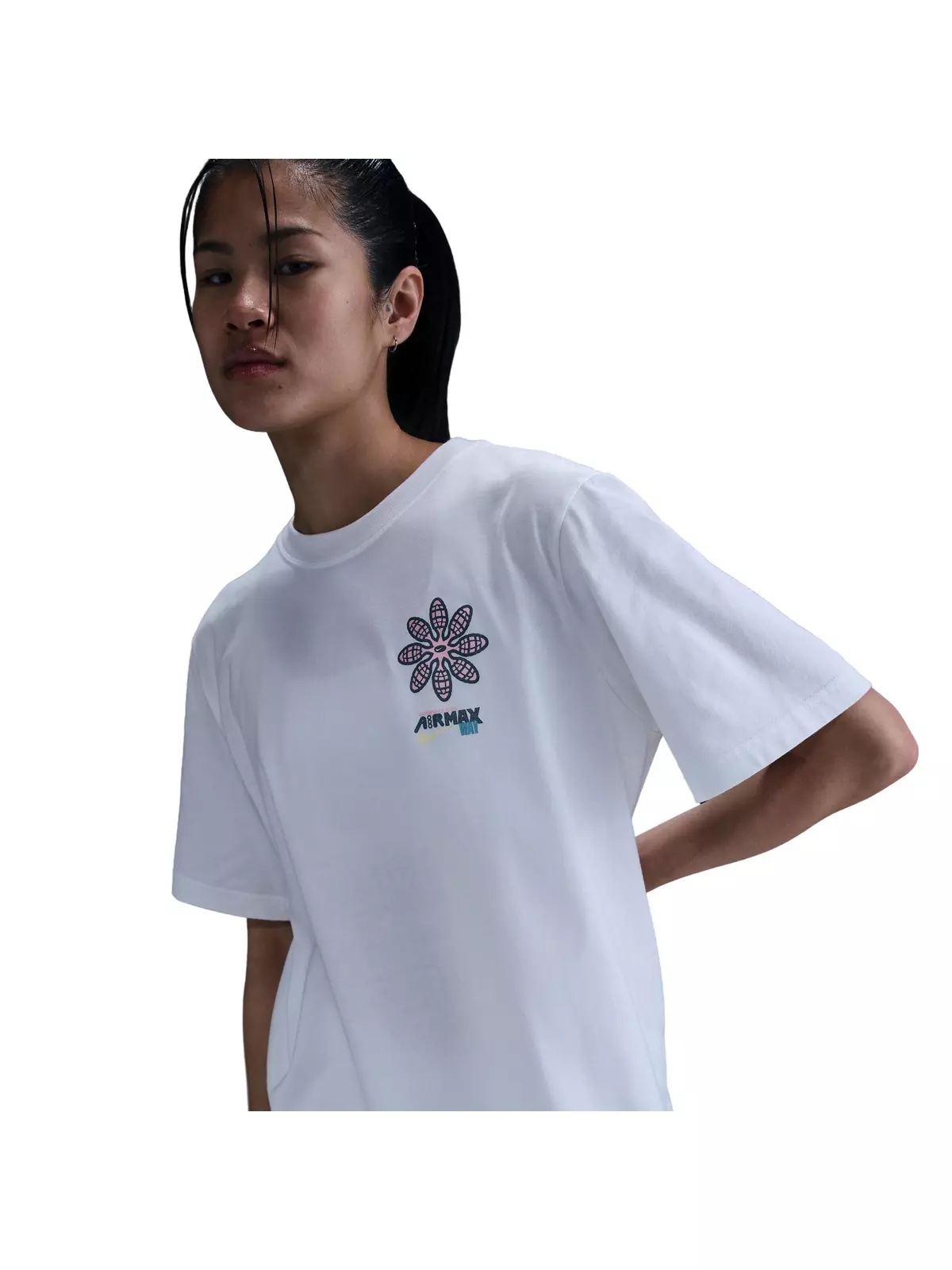 Women's Sportswear Essential Boyfriend Tee - 3