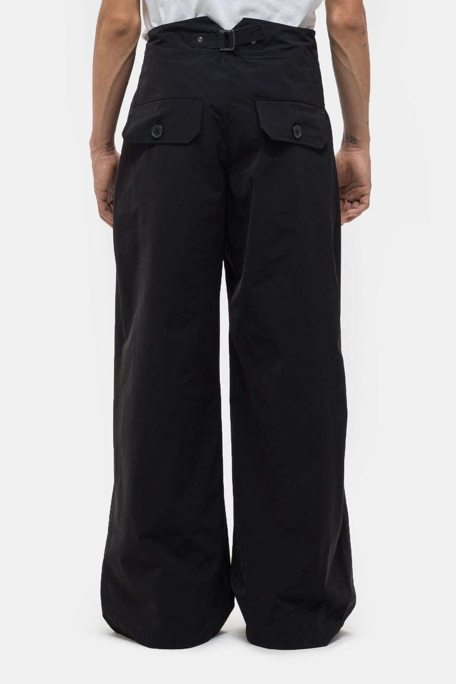 Cinch Pants in Black - 3