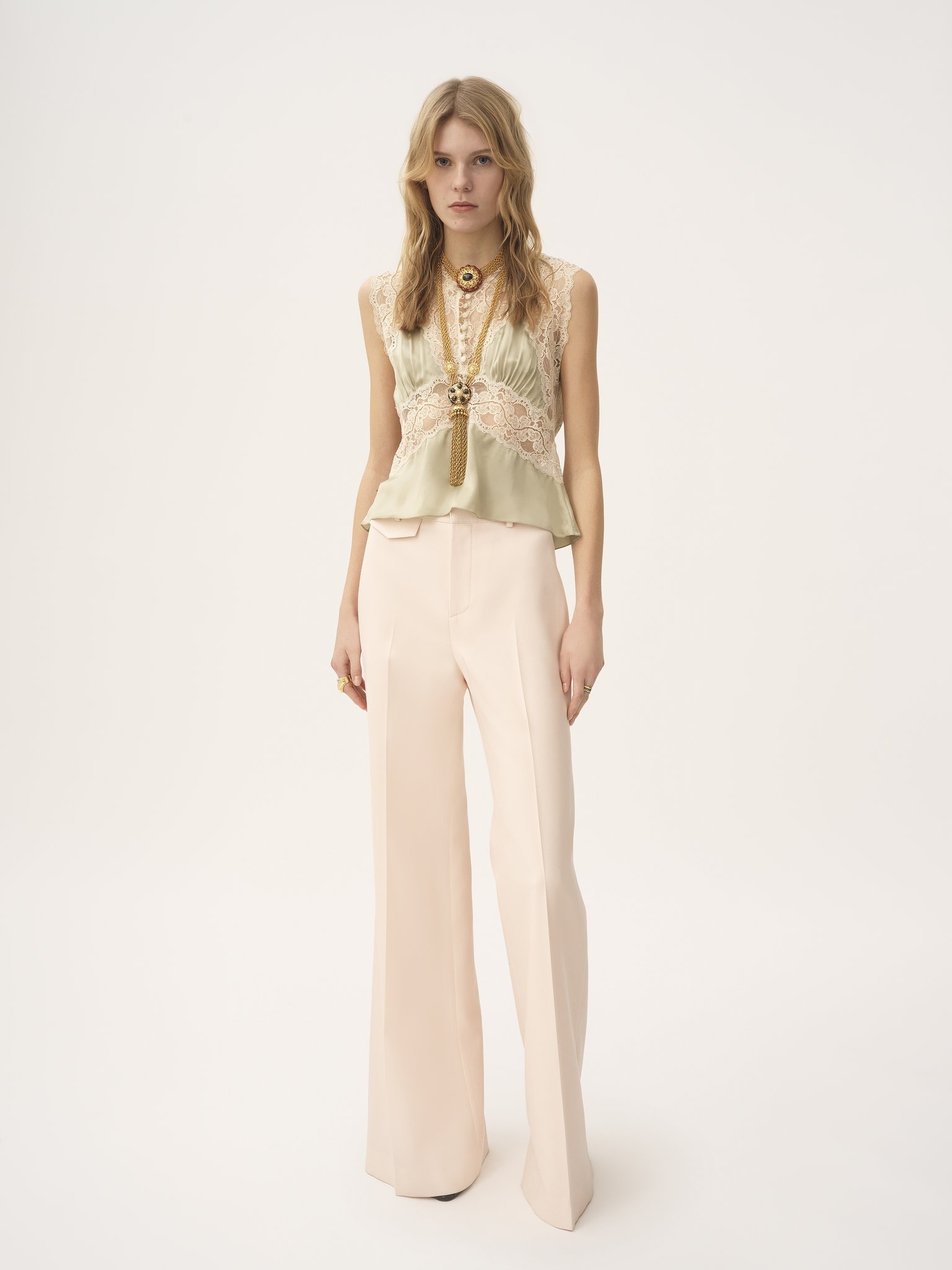 HIGH-RISE FLARED PANTS IN WOOL GABARDINE - 4